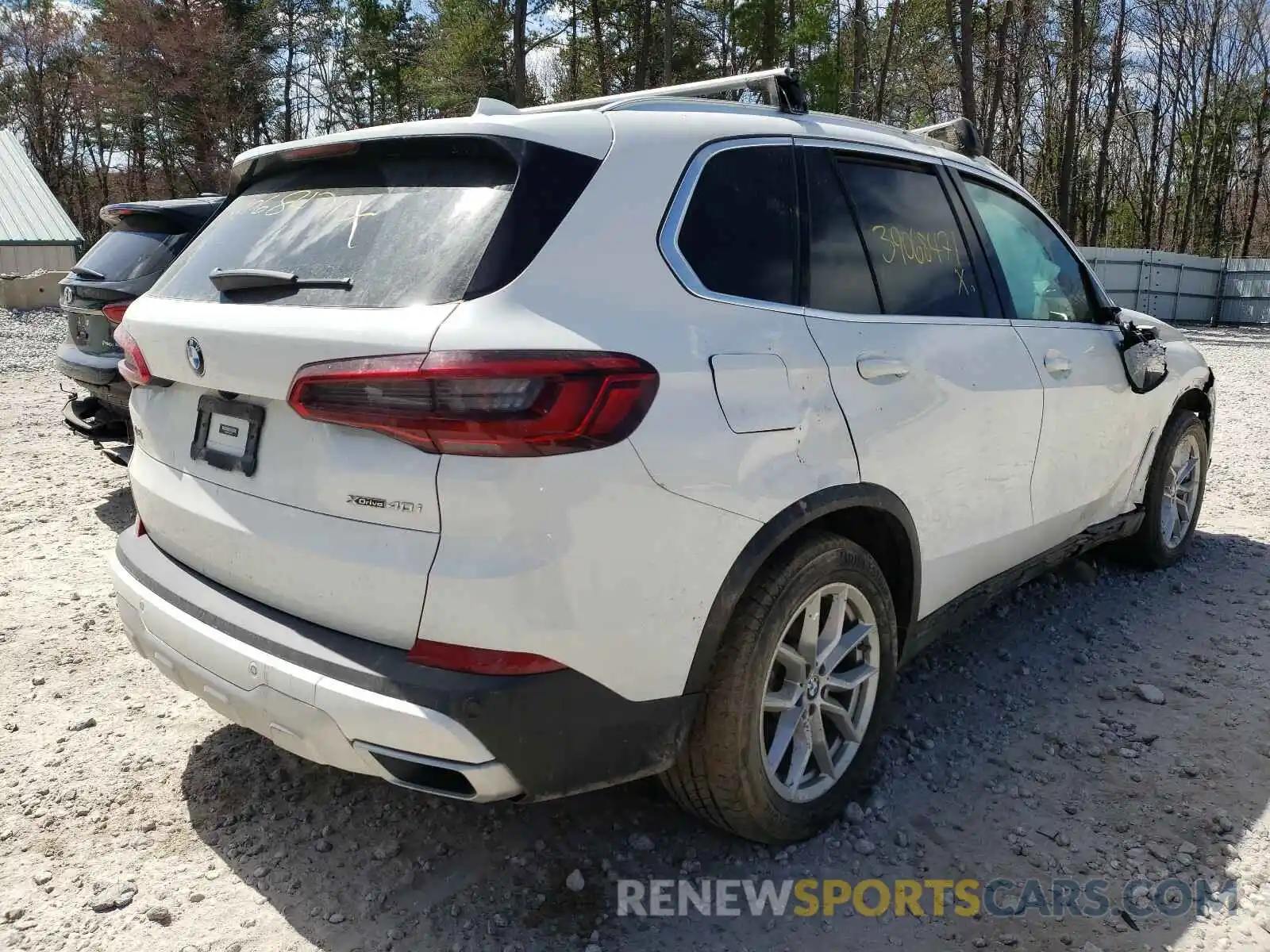 4 Photograph of a damaged car 5UXCR6C09LLL65912 BMW X5 2020