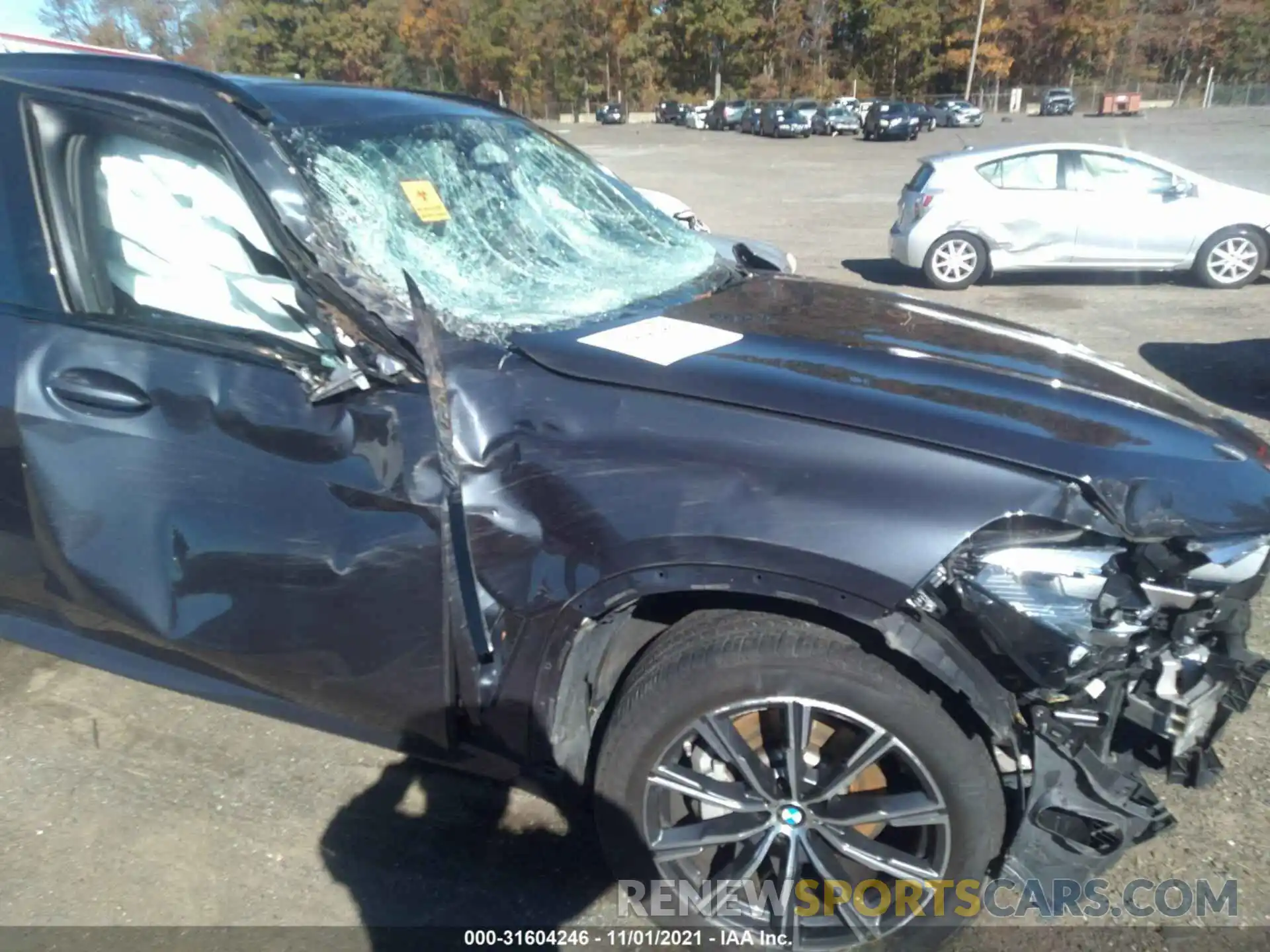 6 Photograph of a damaged car 5UXCR6C09LLL66297 BMW X5 2020