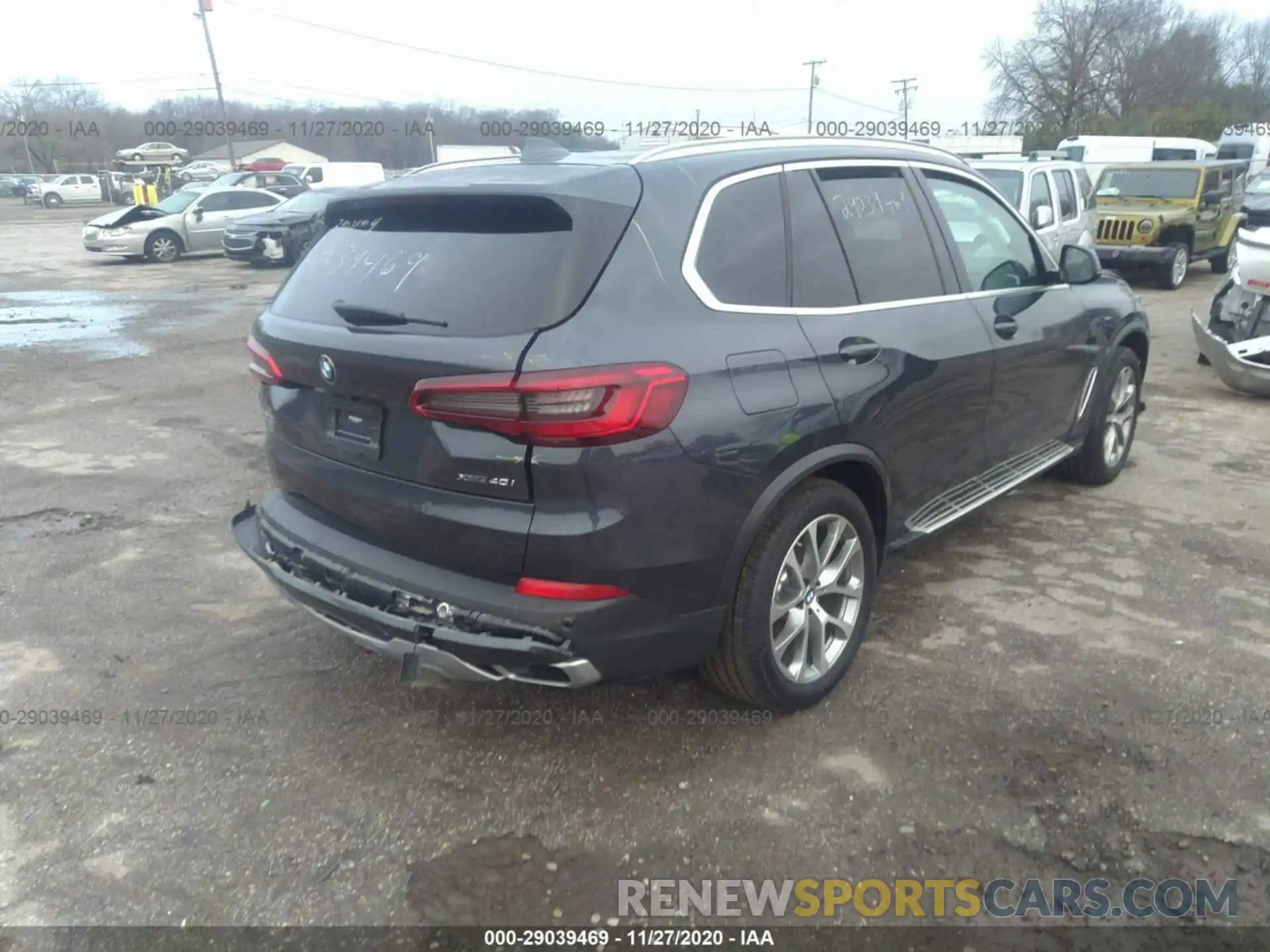 4 Photograph of a damaged car 5UXCR6C0XL9B51088 BMW X5 2020