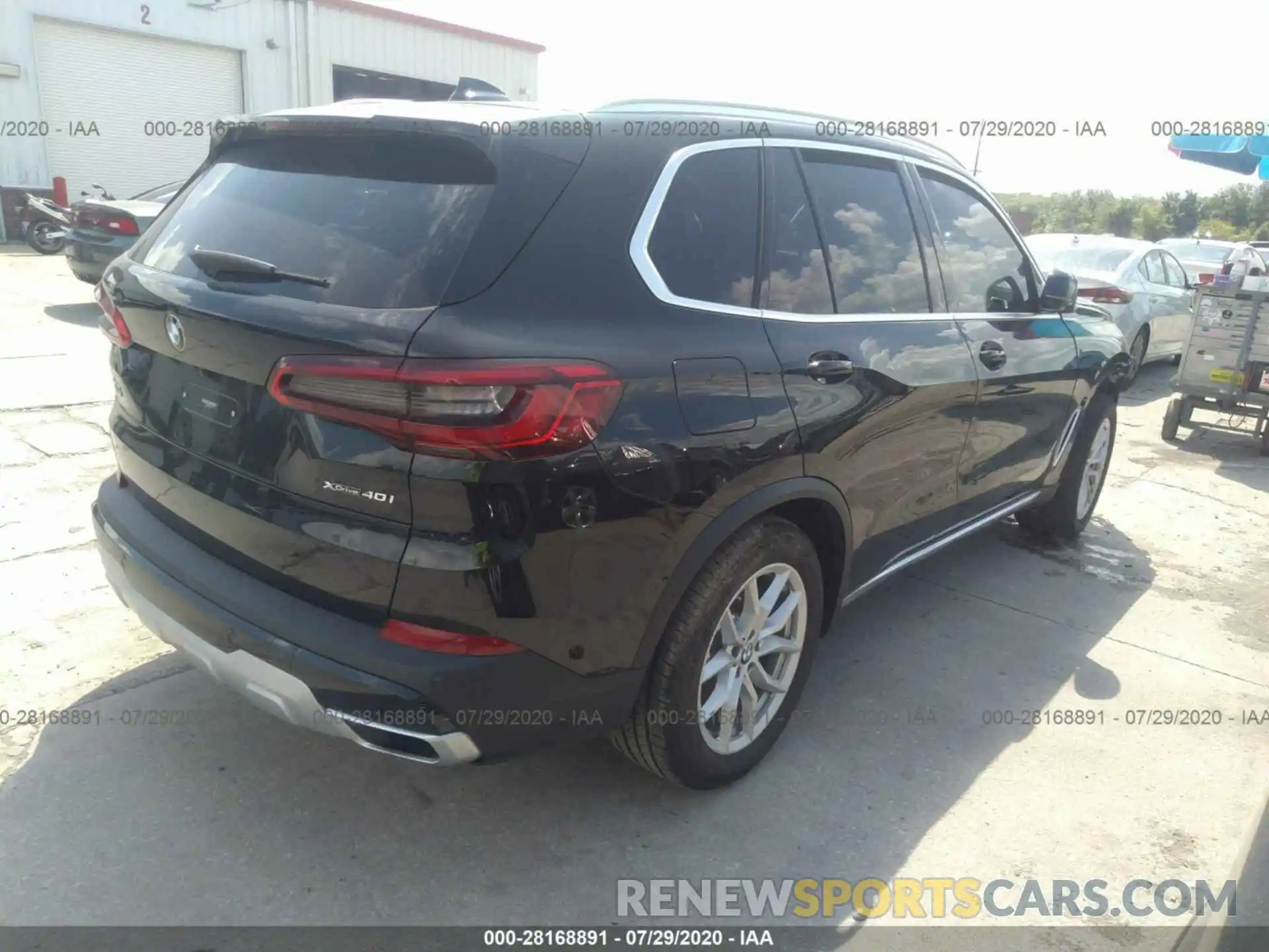 4 Фотография поврежденного автомобиля 5UXCR6C0XL9B81501 BMW X5 2020