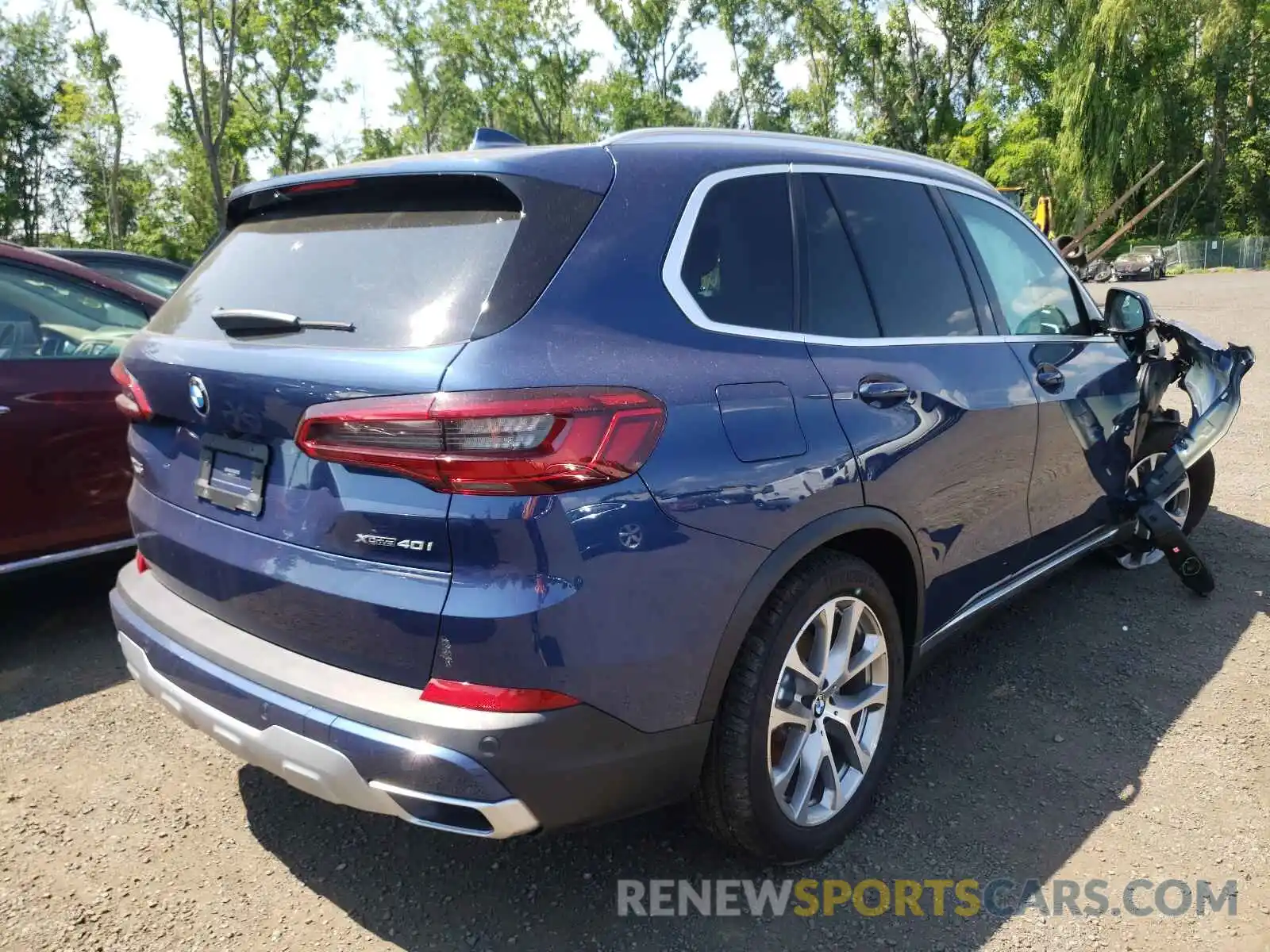 4 Photograph of a damaged car 5UXCR6C0XL9B92711 BMW X5 2020