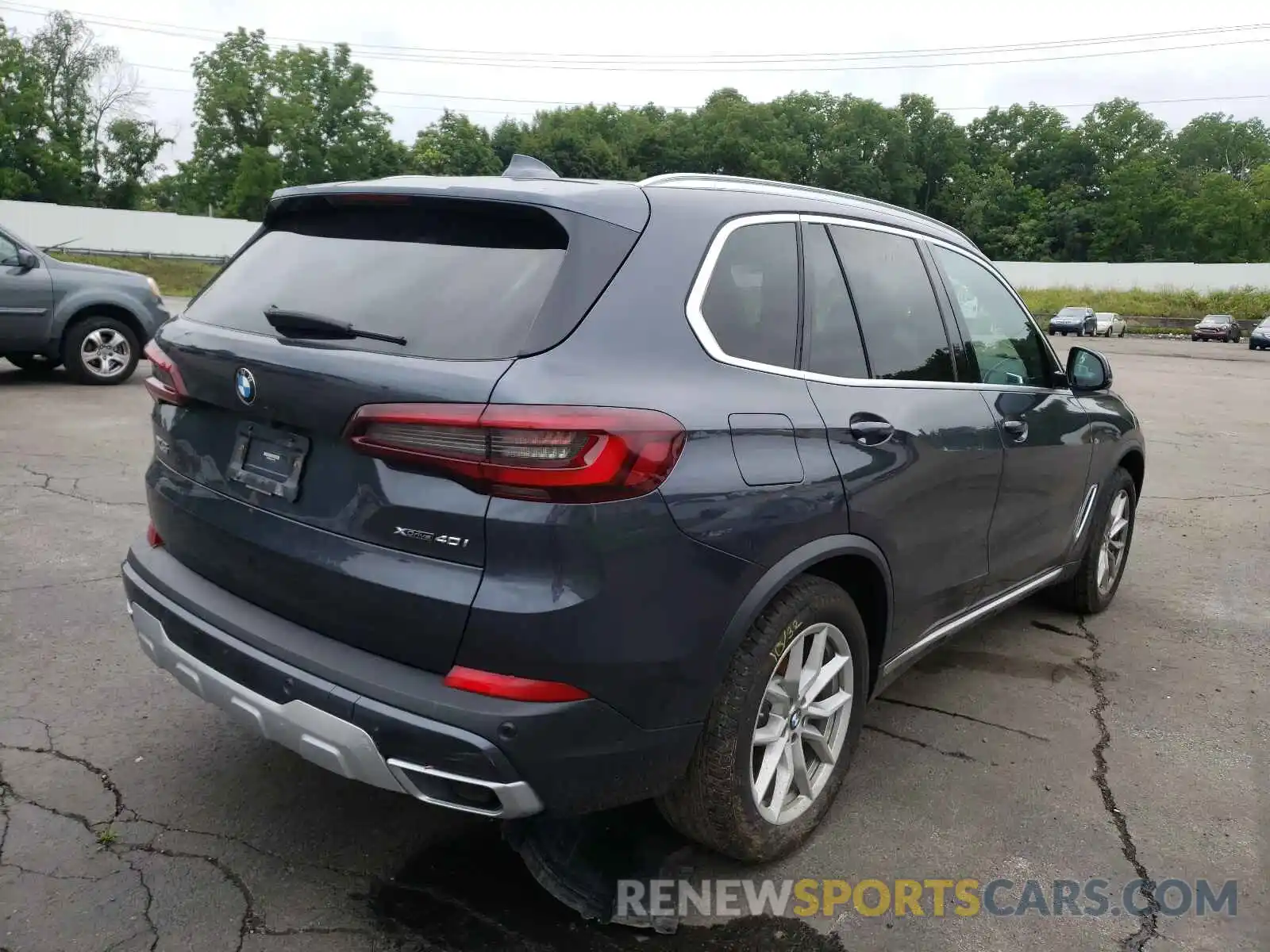 4 Photograph of a damaged car 5UXCR6C0XL9C20216 BMW X5 2020