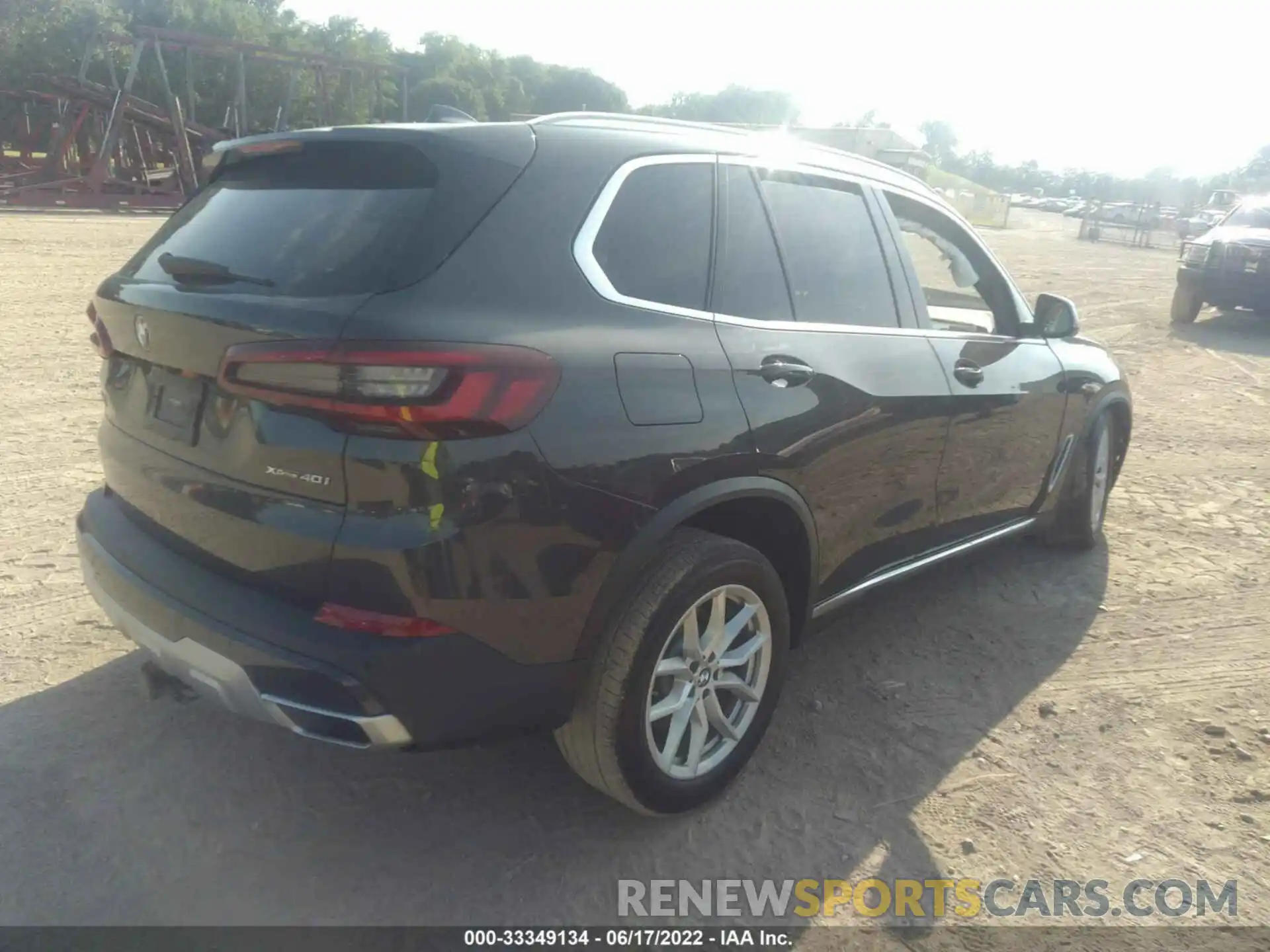 4 Photograph of a damaged car 5UXCR6C0XL9D05590 BMW X5 2020