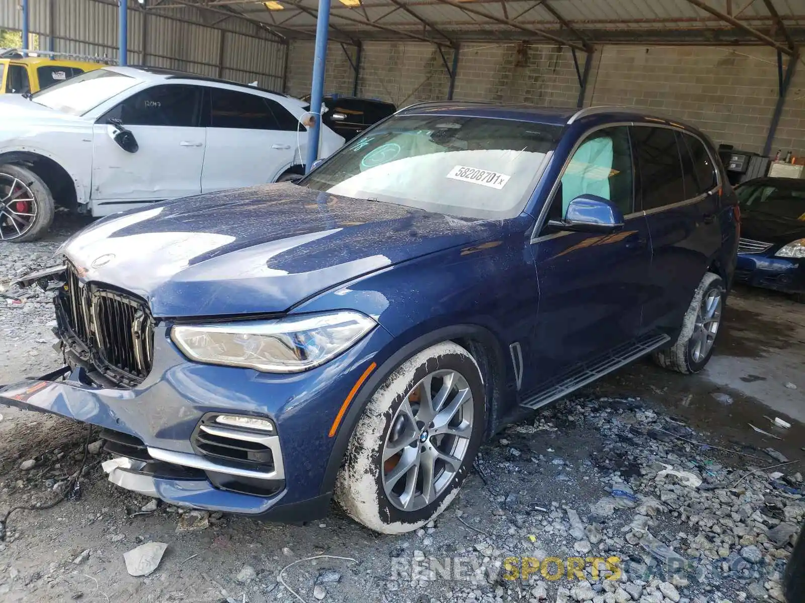 2 Photograph of a damaged car 5UXCR6C0XL9D38010 BMW X5 2020