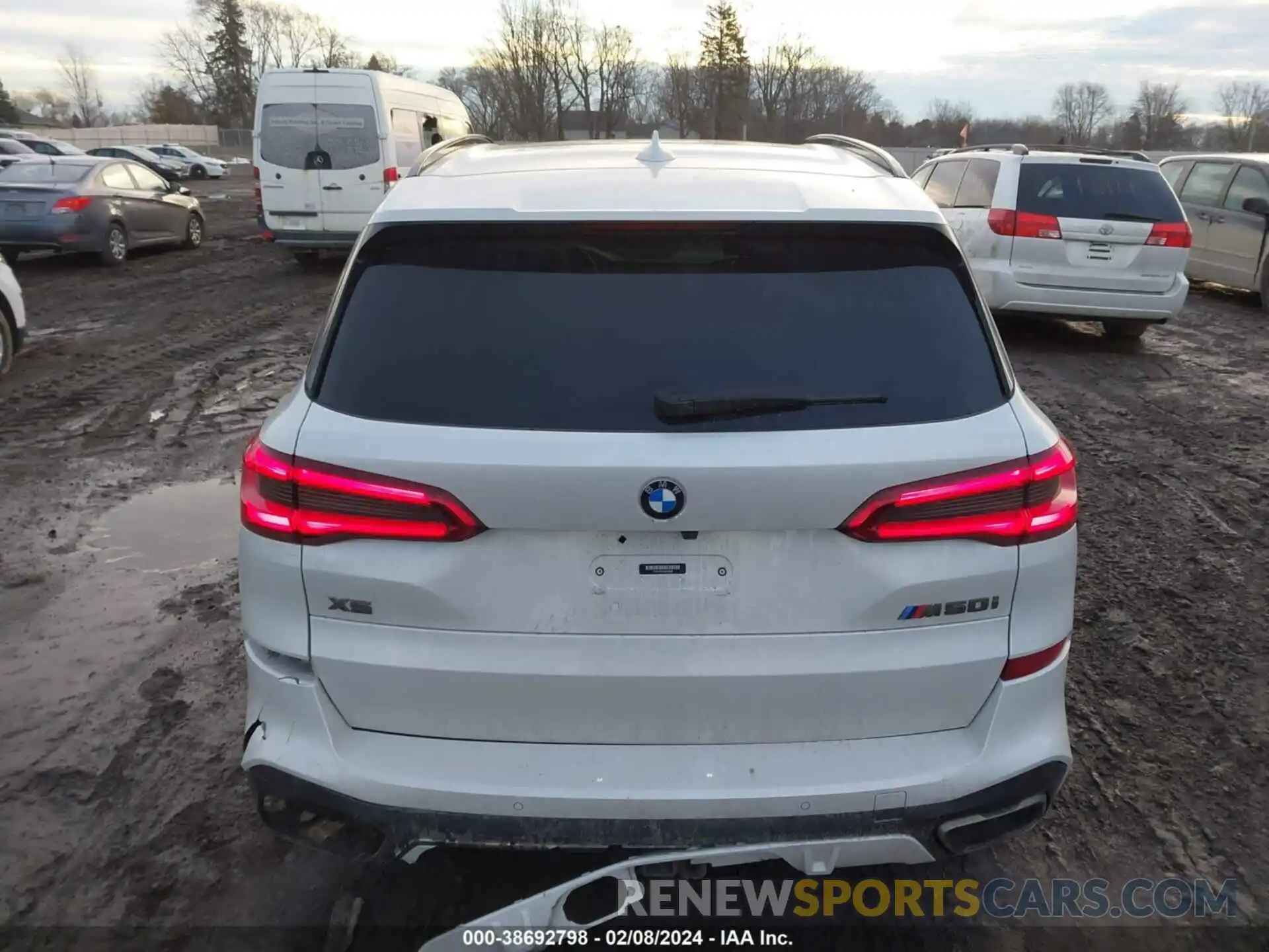 16 Фотография поврежденного автомобиля 5UXJU4C02L9B36286 BMW X5 2020