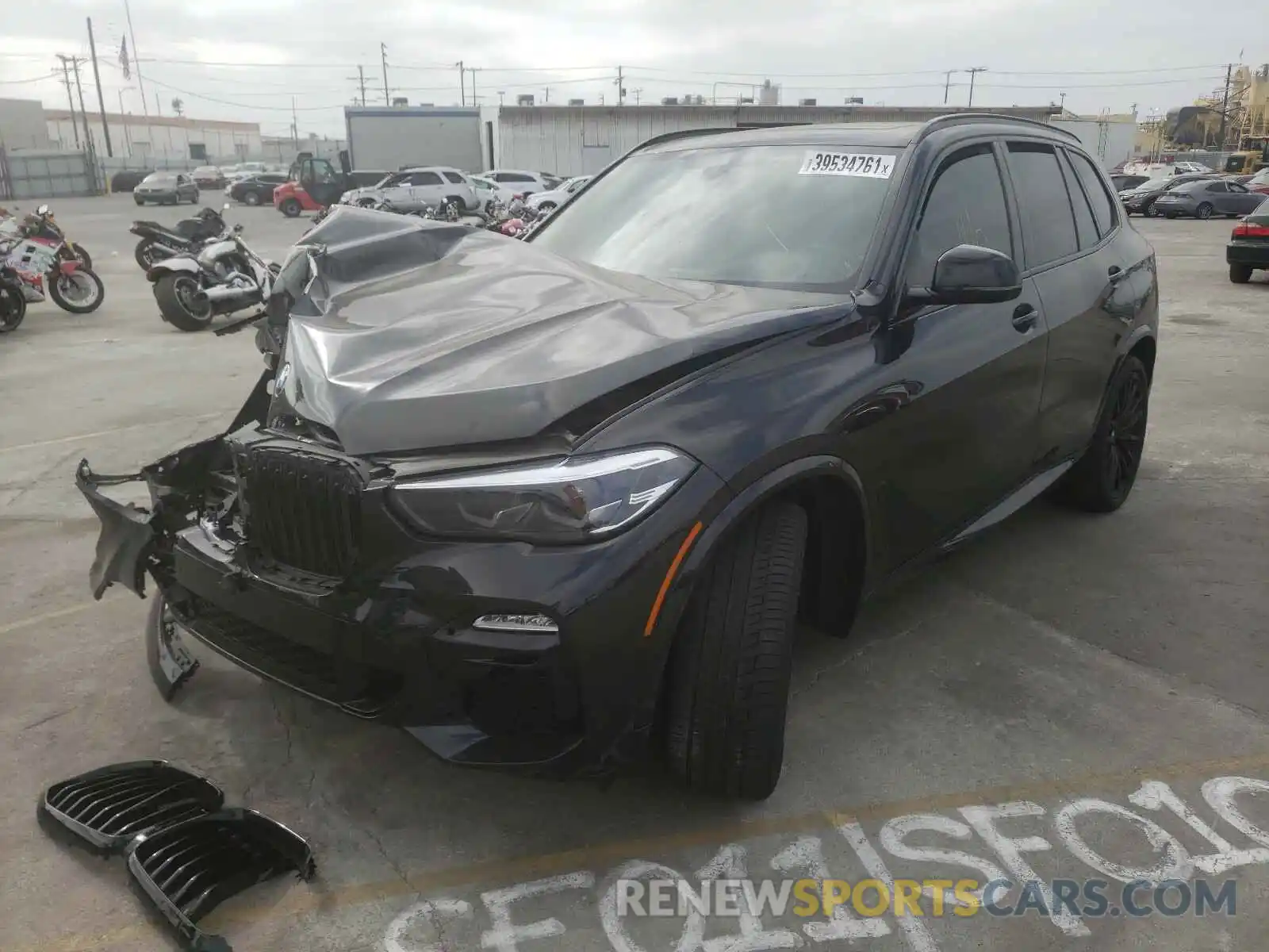 2 Photograph of a damaged car 5UXJU4C05L9D42962 BMW X5 2020