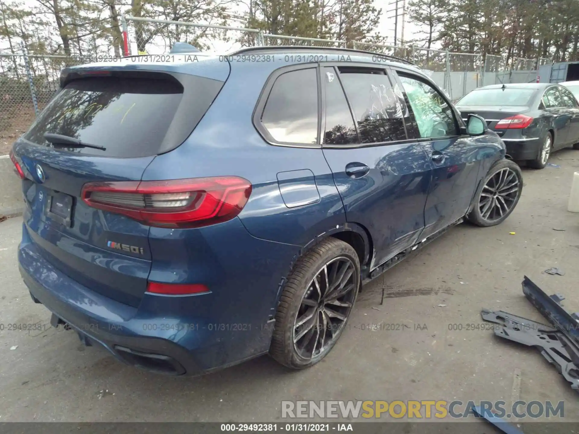 4 Фотография поврежденного автомобиля 5UXJU4C08L9C14392 BMW X5 2020