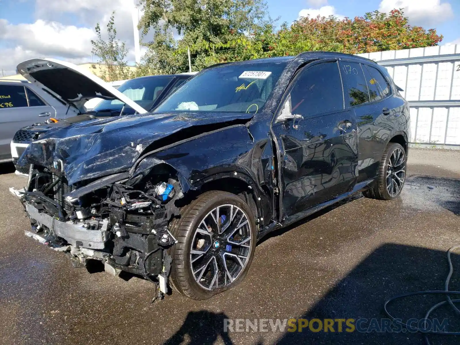 2 Photograph of a damaged car 5YMJU0C05L9D04438 BMW X5 2020