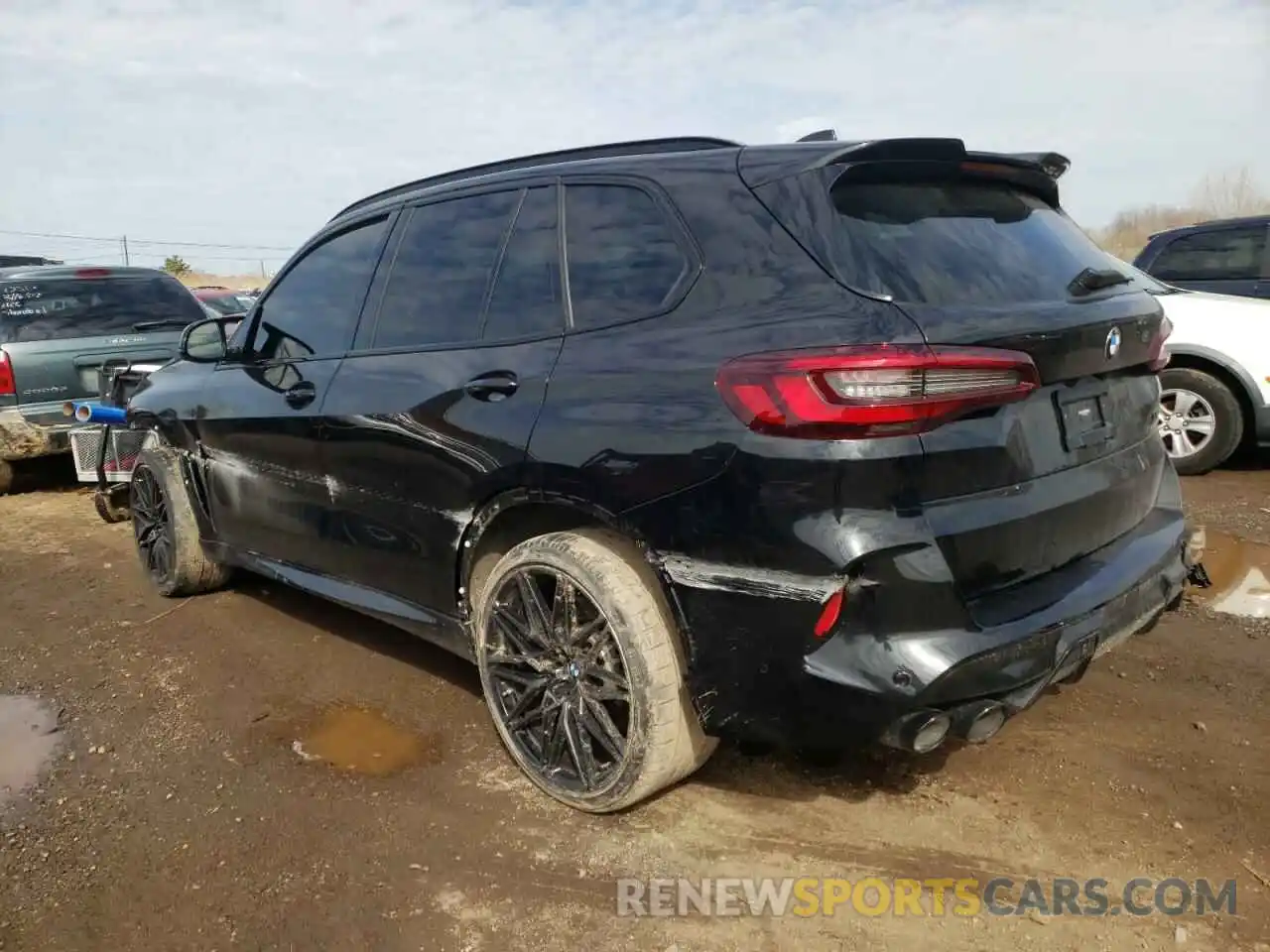 3 Фотография поврежденного автомобиля 5YMJU0C0XL9C64230 BMW X5 2020