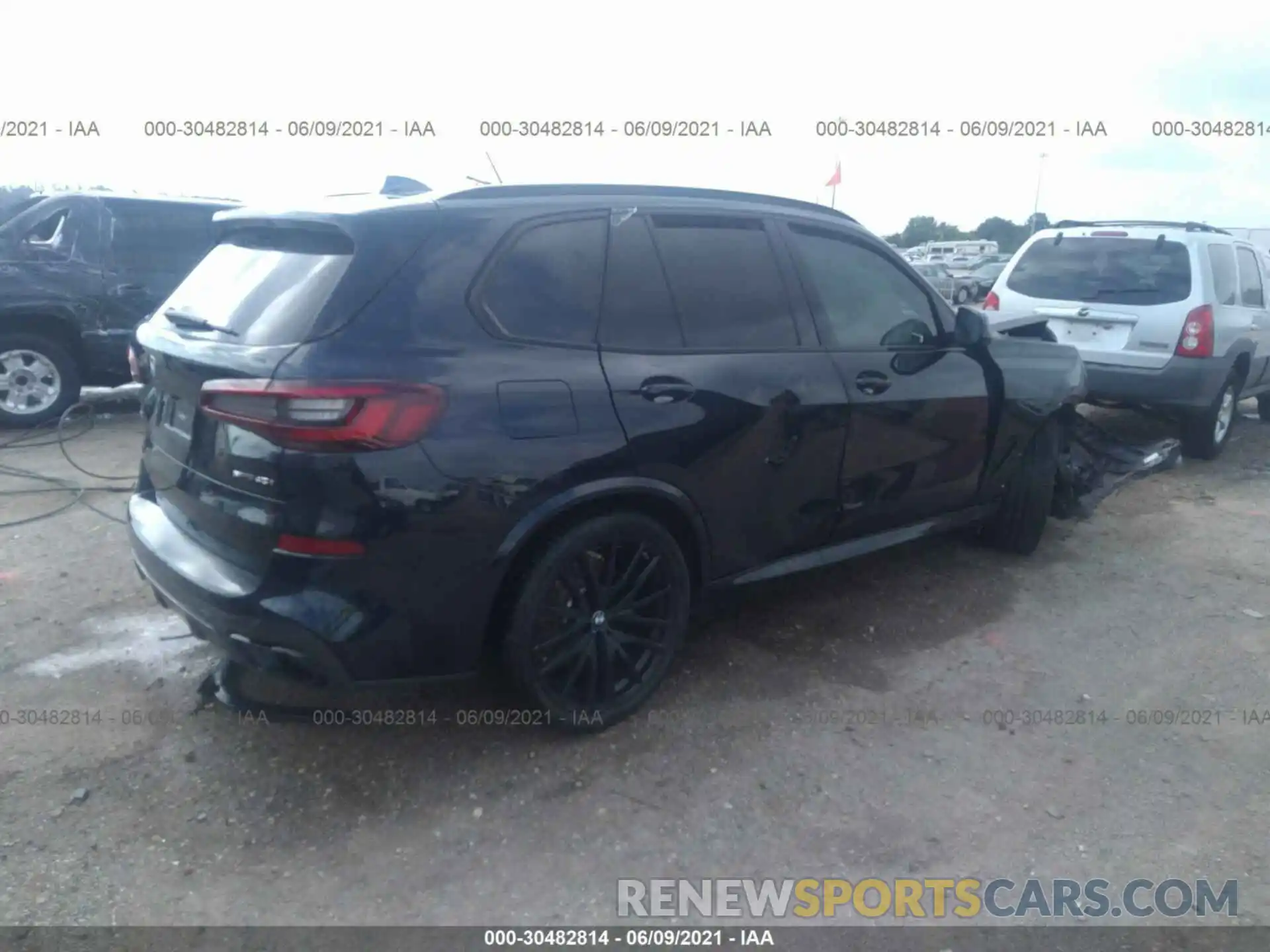 4 Фотография поврежденного автомобиля 5UXCR4C00M9E57142 BMW X5 2021