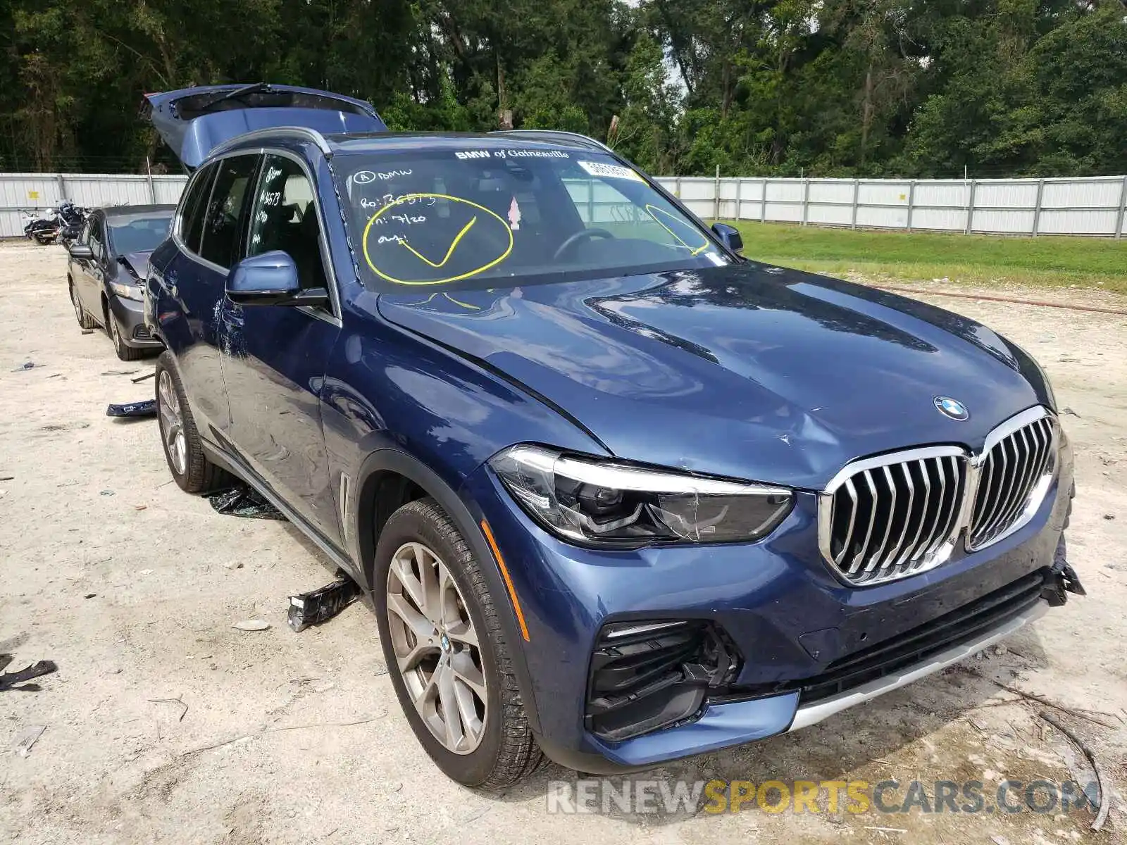 1 Photograph of a damaged car 5UXCR4C00M9E86348 BMW X5 2021