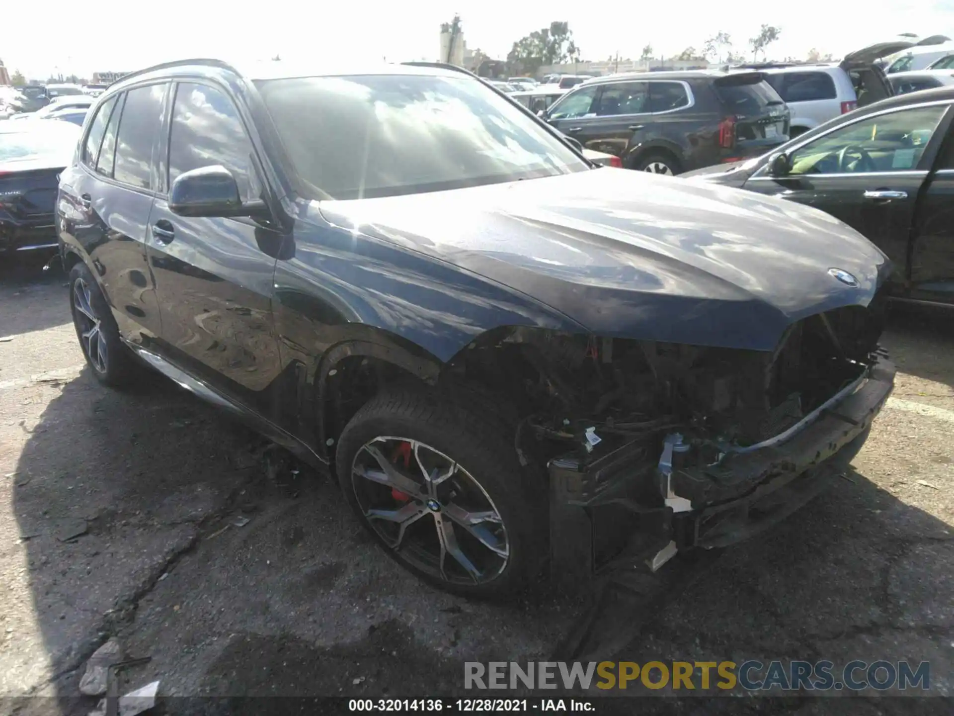 1 Photograph of a damaged car 5UXCR4C00M9F44068 BMW X5 2021