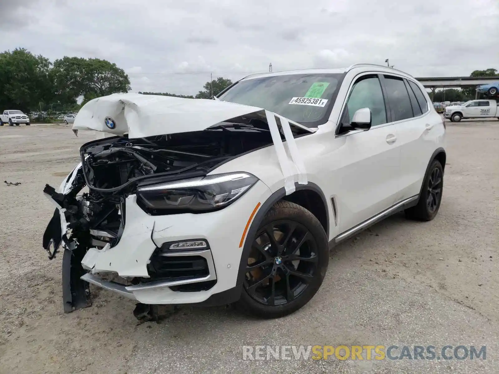 2 Photograph of a damaged car 5UXCR4C00M9G28990 BMW X5 2021