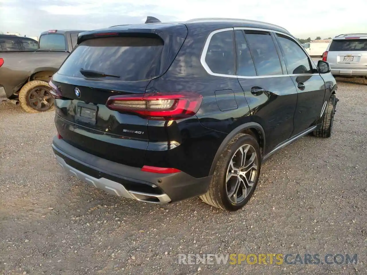 4 Фотография поврежденного автомобиля 5UXCR4C01M9F77676 BMW X5 2021