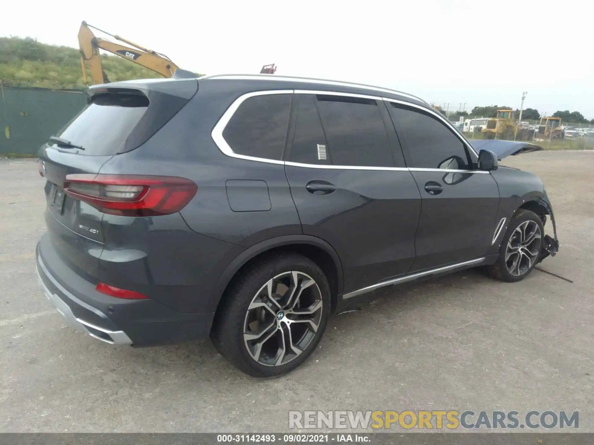 4 Фотография поврежденного автомобиля 5UXCR4C01M9G89250 BMW X5 2021