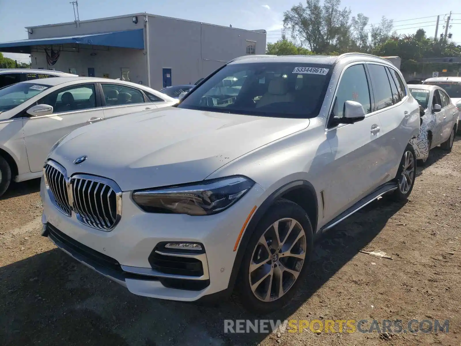 2 Фотография поврежденного автомобиля 5UXCR4C01M9H52055 BMW X5 2021