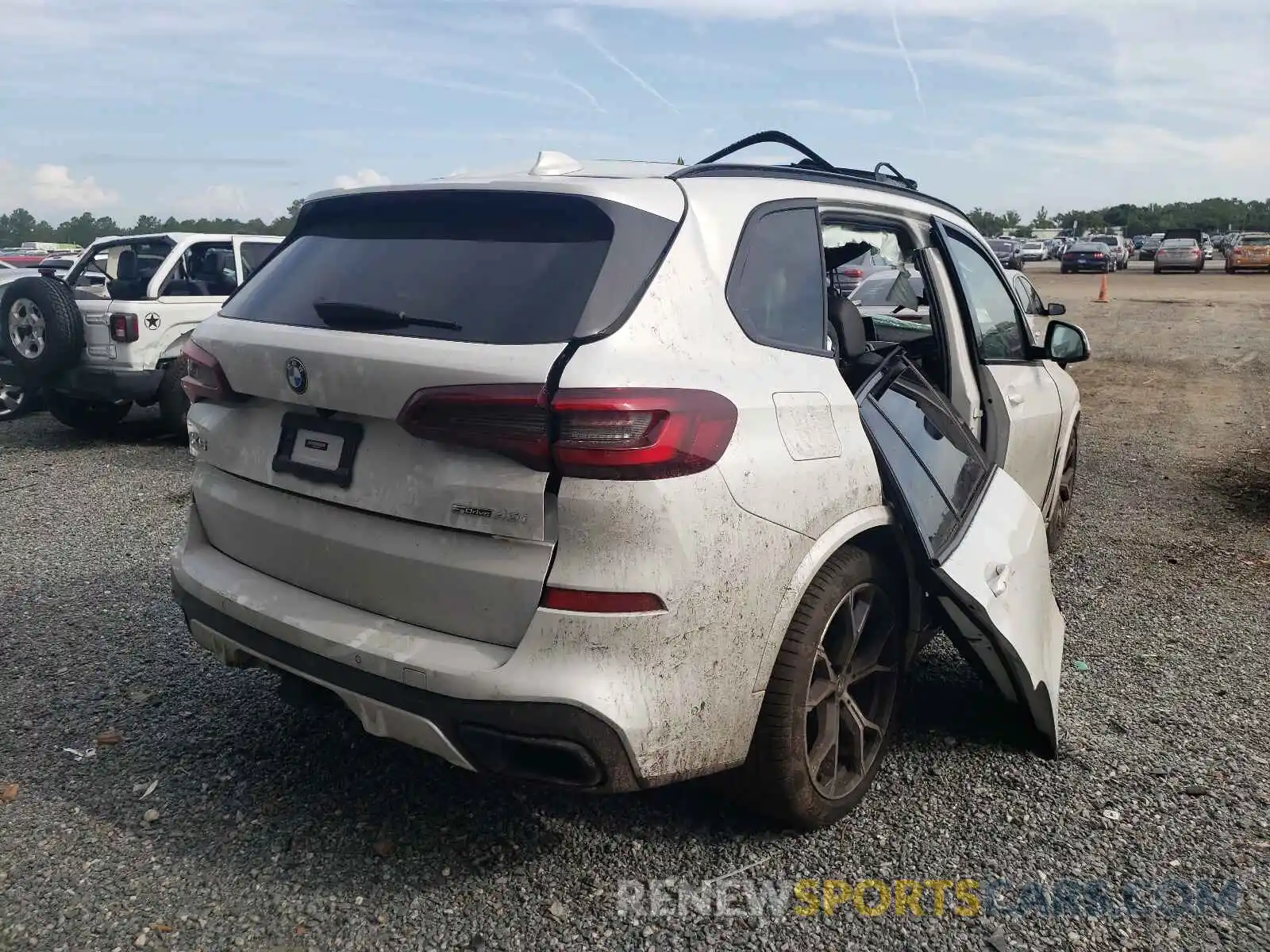 4 Photograph of a damaged car 5UXCR4C02M9F06888 BMW X5 2021