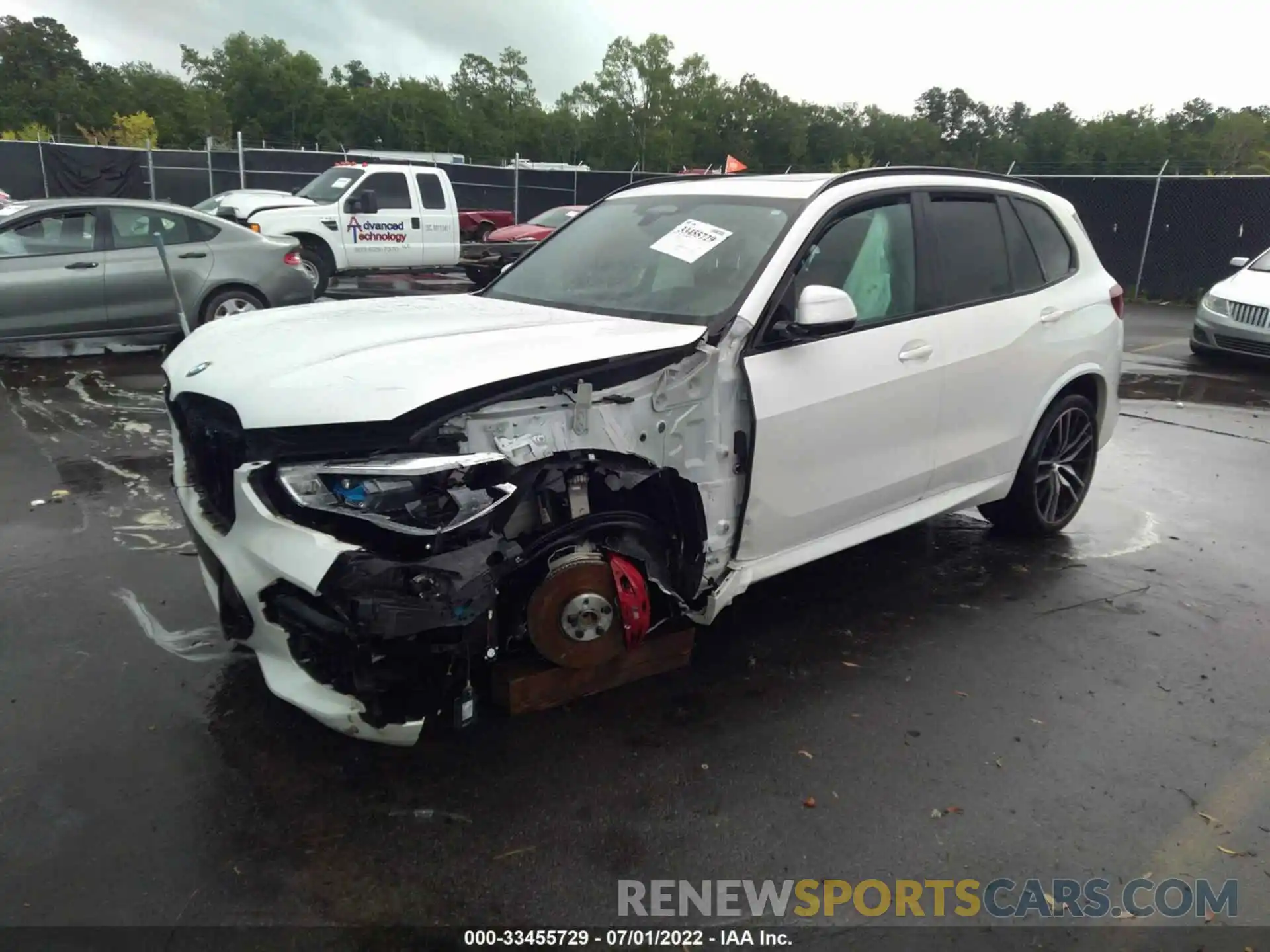 2 Photograph of a damaged car 5UXCR4C02M9G34385 BMW X5 2021