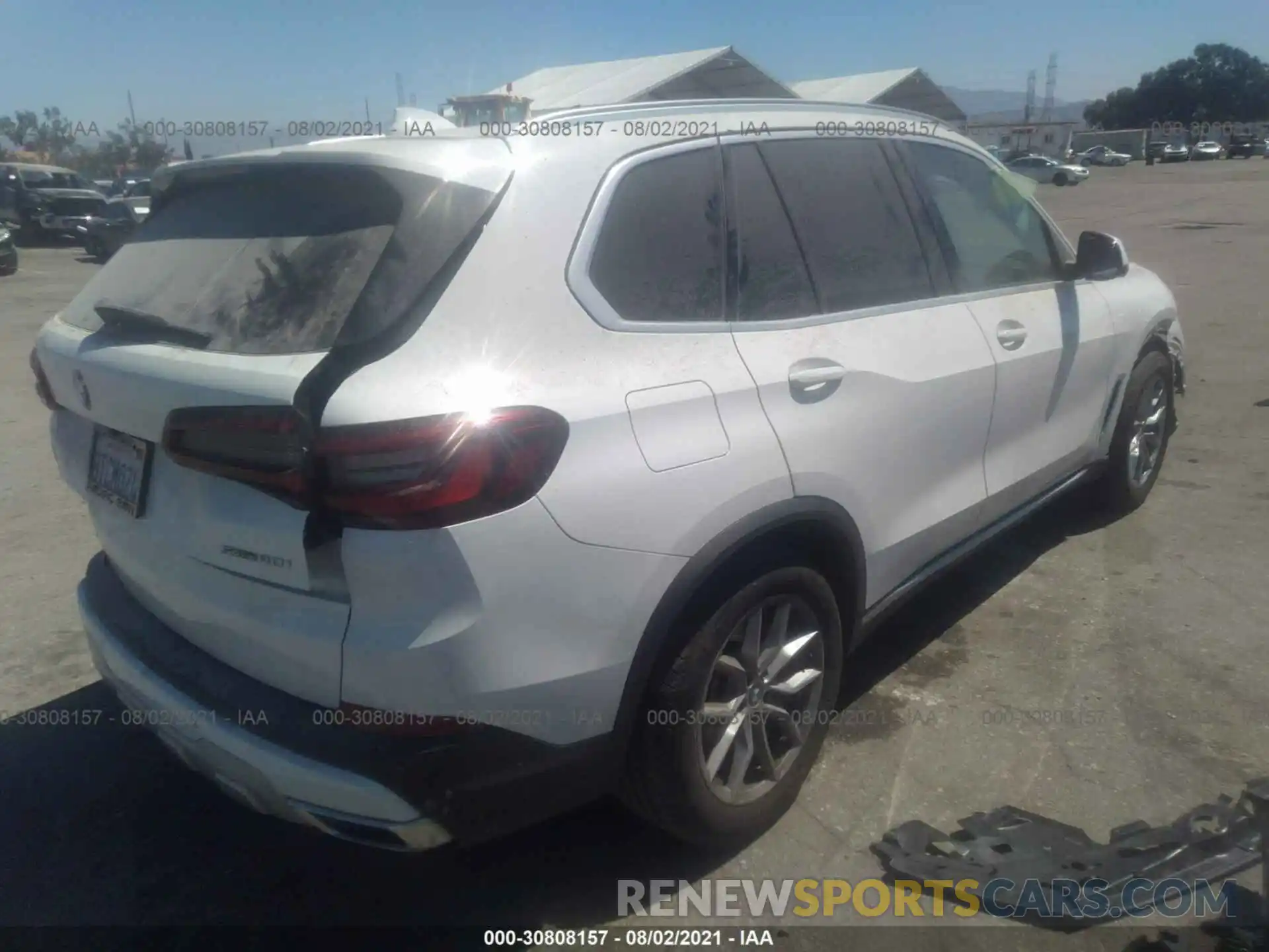 4 Photograph of a damaged car 5UXCR4C03M9E28735 BMW X5 2021