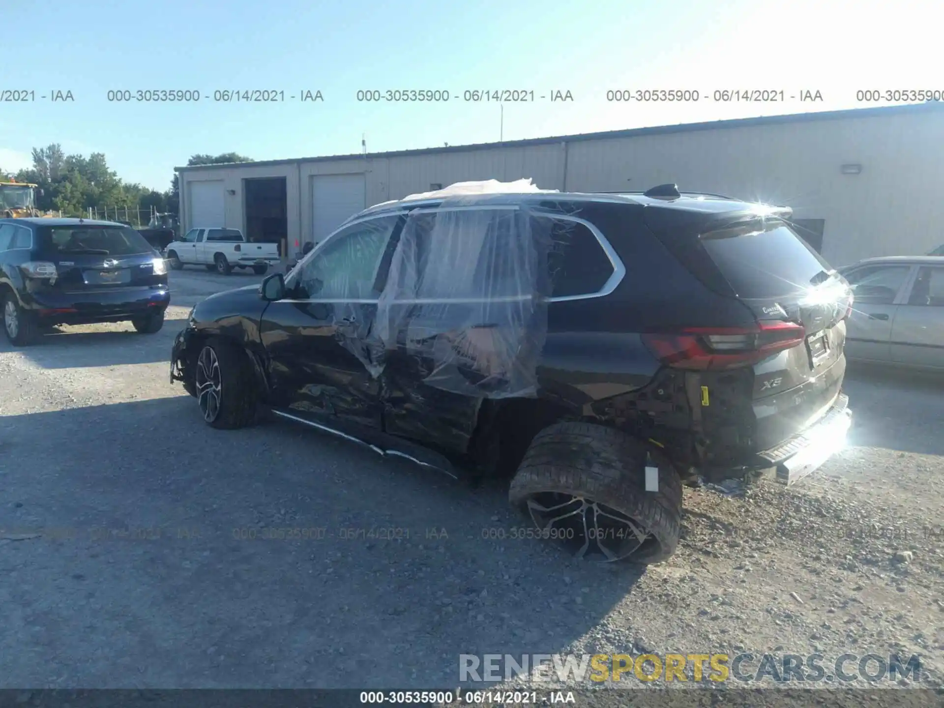 3 Фотография поврежденного автомобиля 5UXCR4C03M9G53351 BMW X5 2021