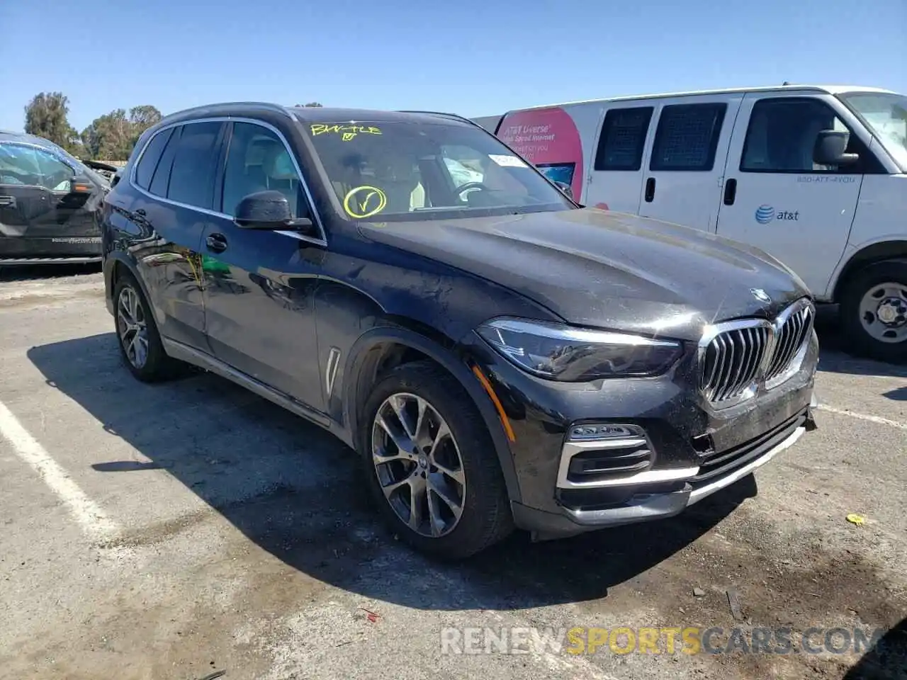 1 Photograph of a damaged car 5UXCR4C03M9H39906 BMW X5 2021