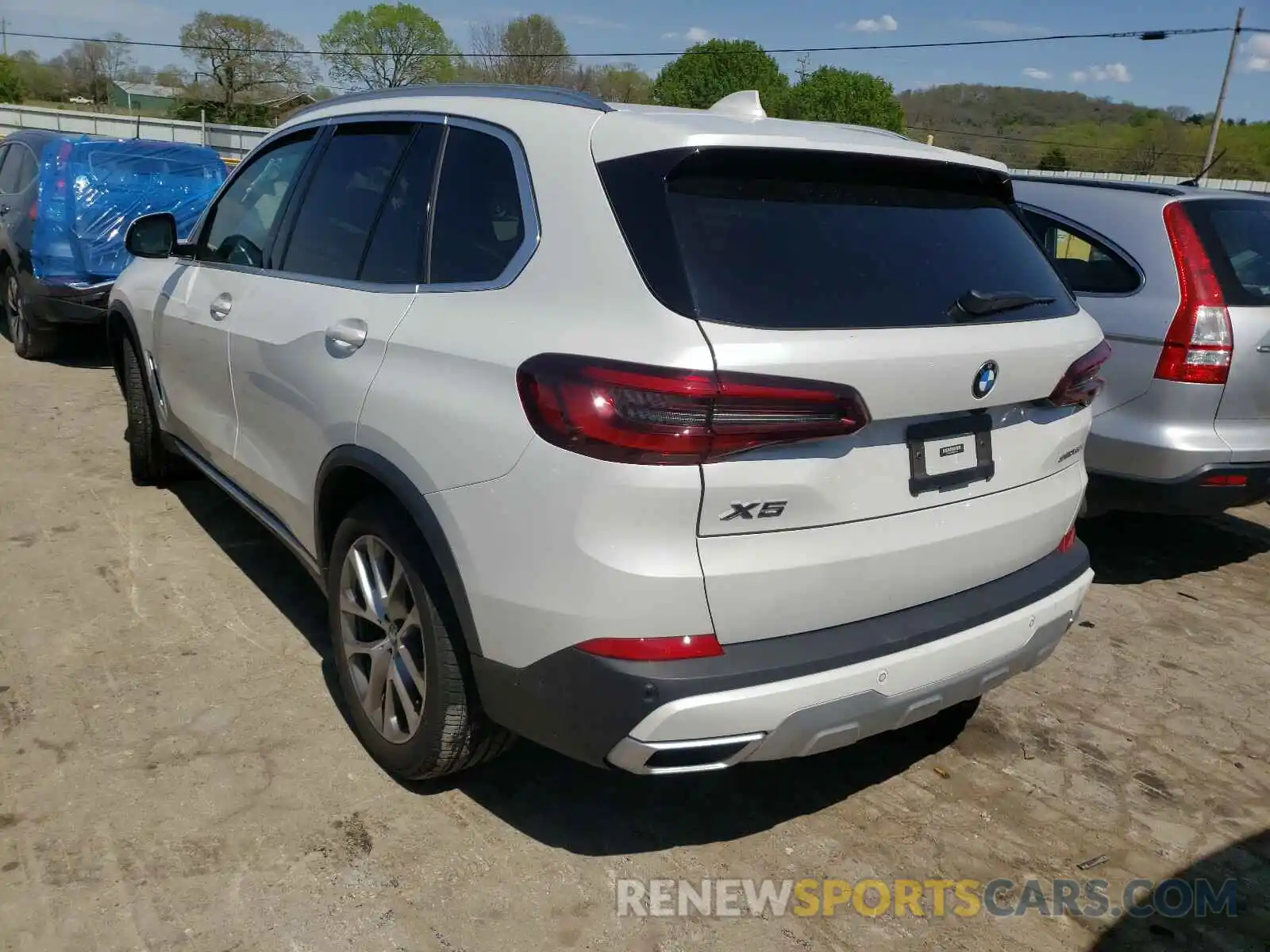 3 Photograph of a damaged car 5UXCR4C04M9E23172 BMW X5 2021