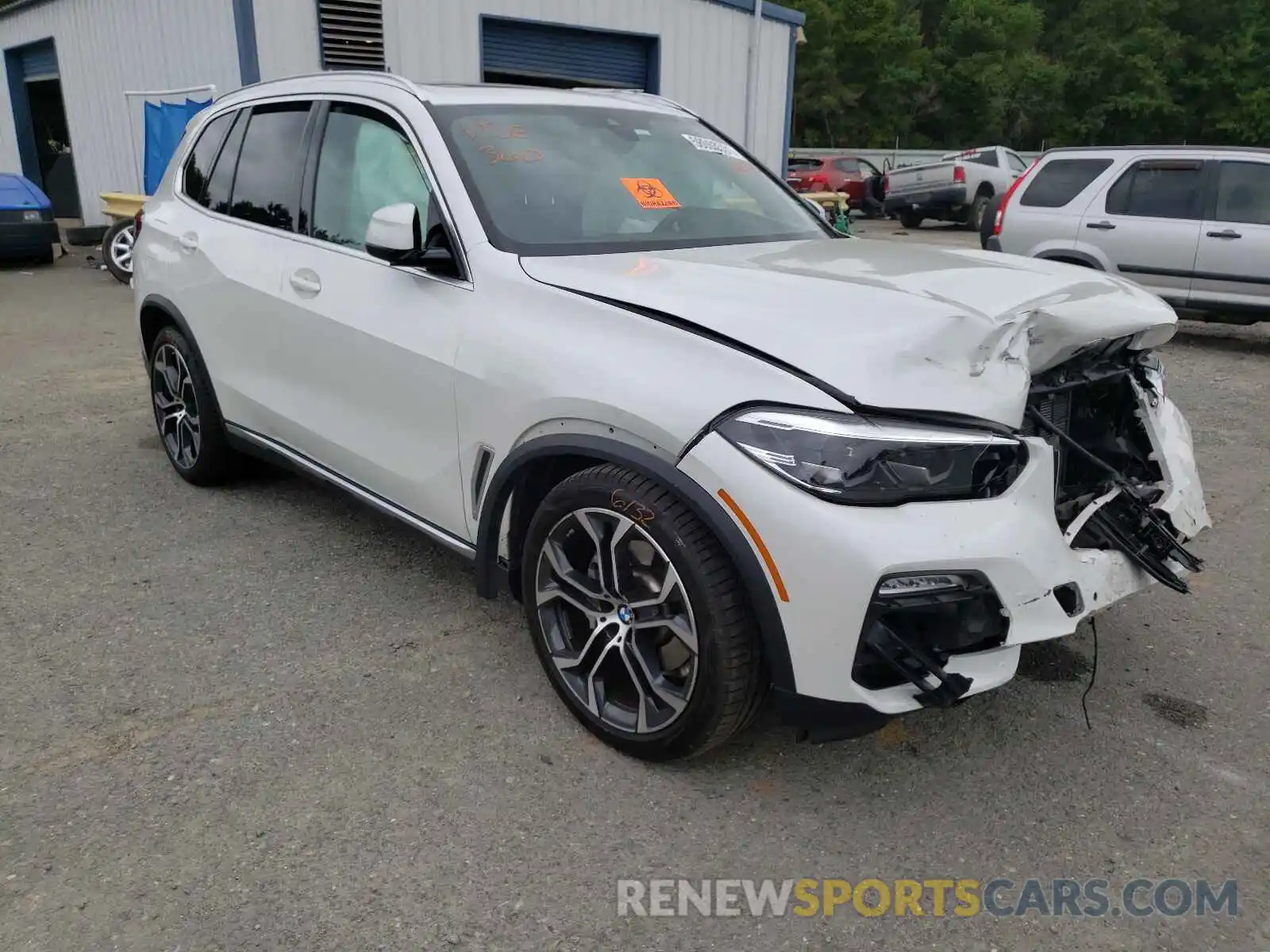 1 Photograph of a damaged car 5UXCR4C04M9G92286 BMW X5 2021