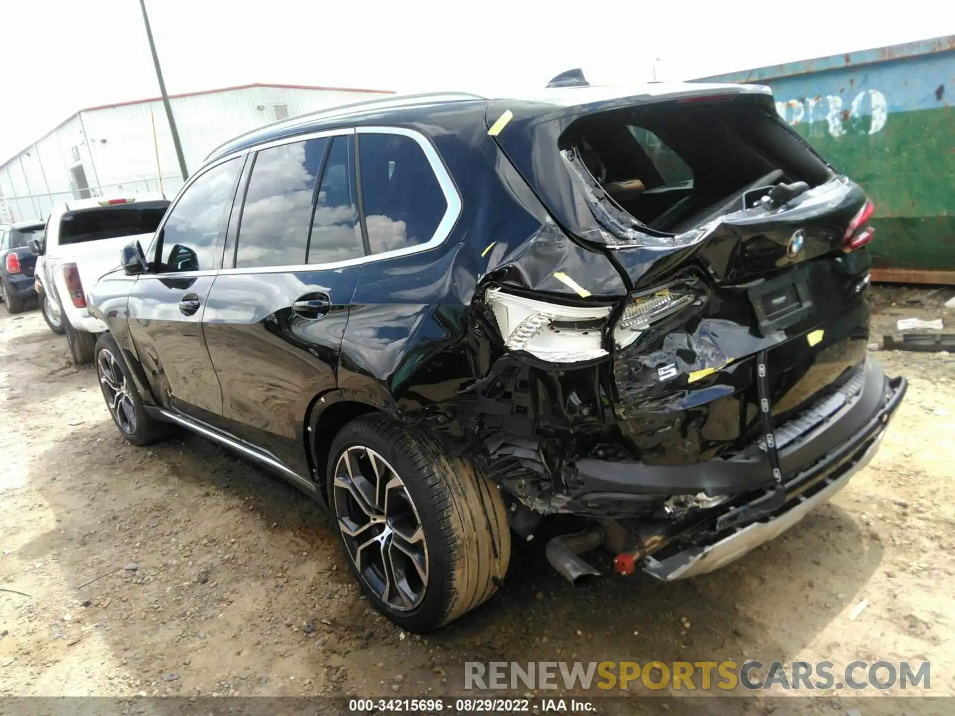 3 Photograph of a damaged car 5UXCR4C05M9E67021 BMW X5 2021