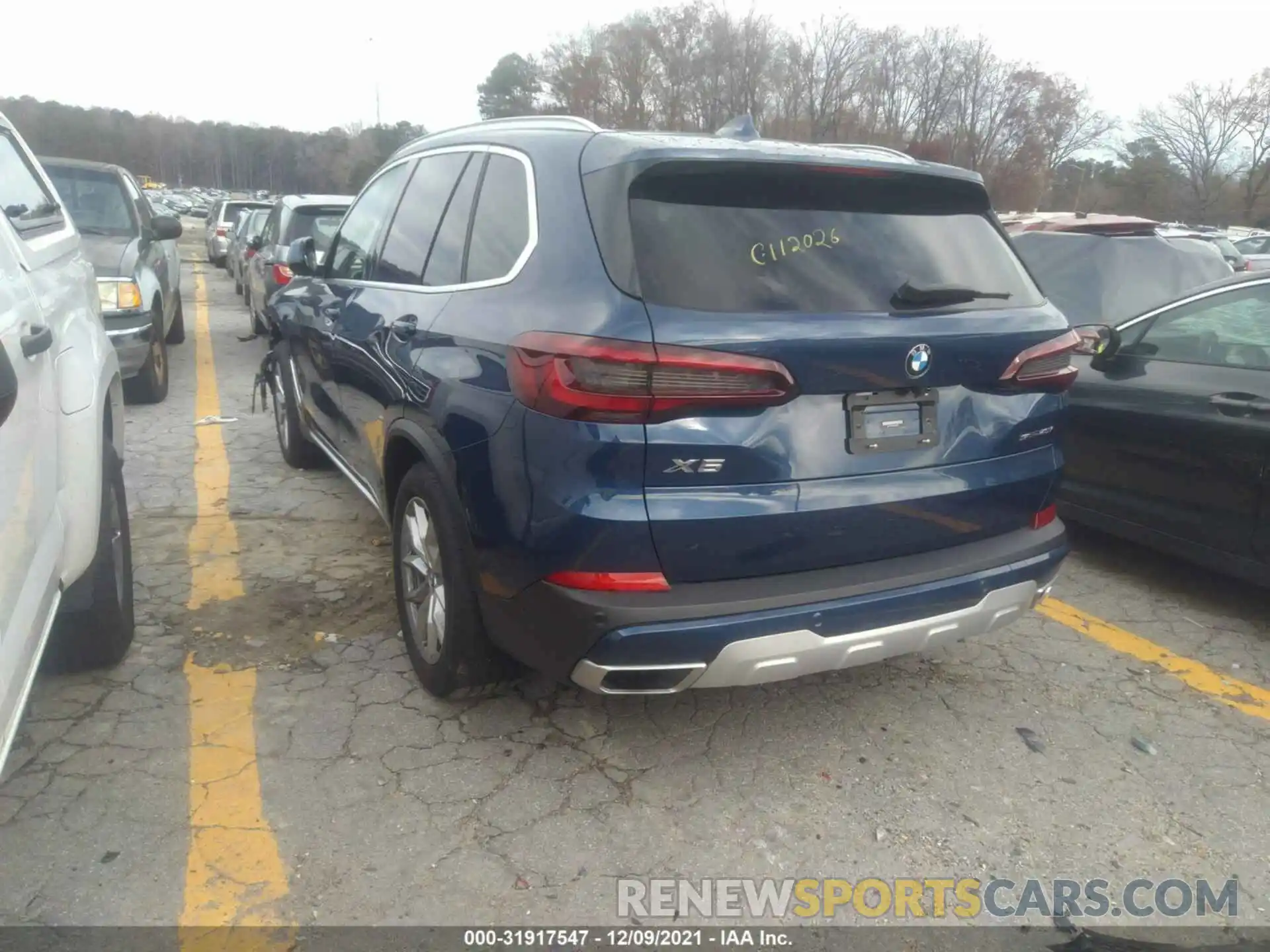 3 Photograph of a damaged car 5UXCR4C05M9F36497 BMW X5 2021