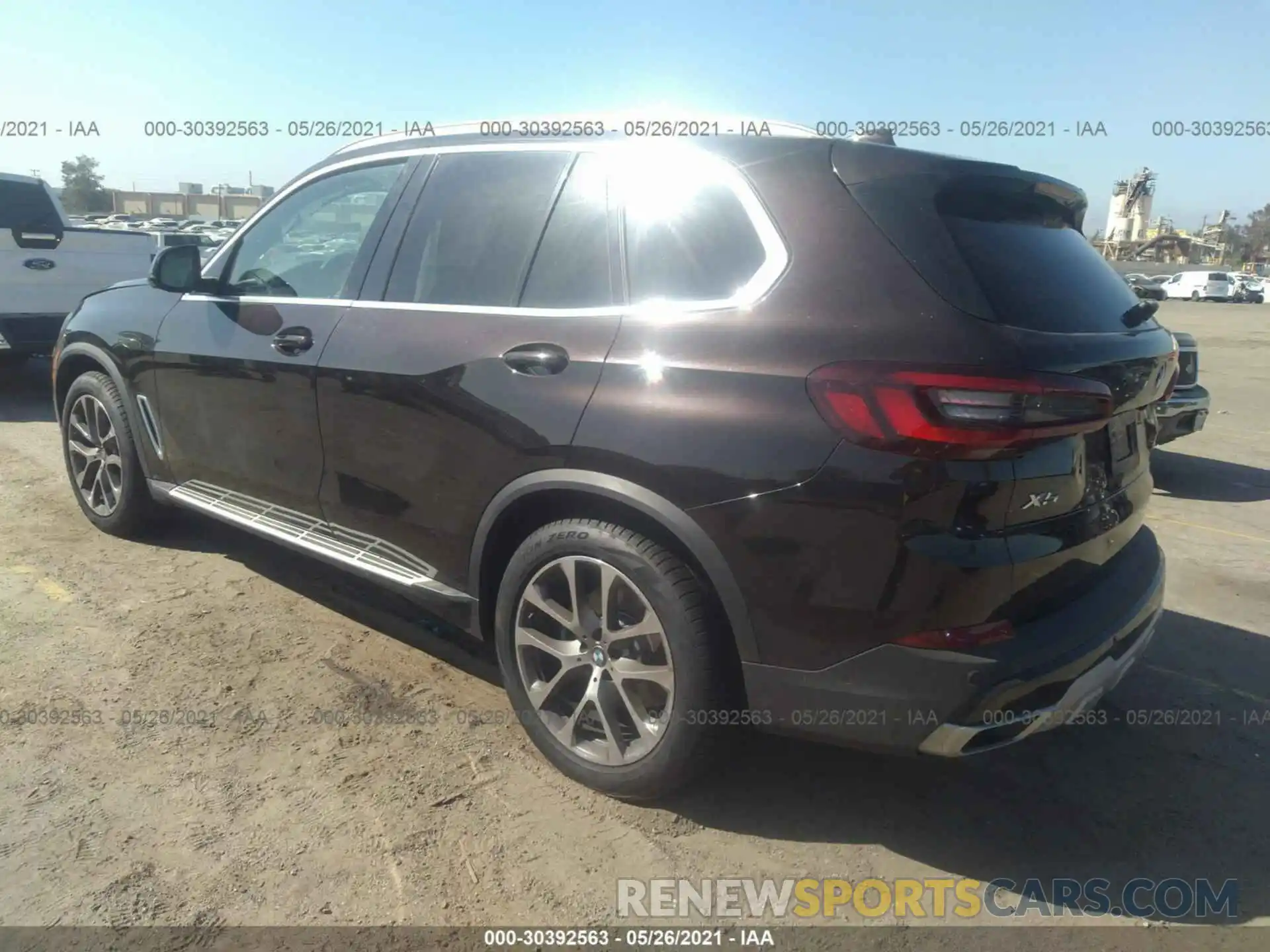 3 Фотография поврежденного автомобиля 5UXCR4C06M9F73753 BMW X5 2021