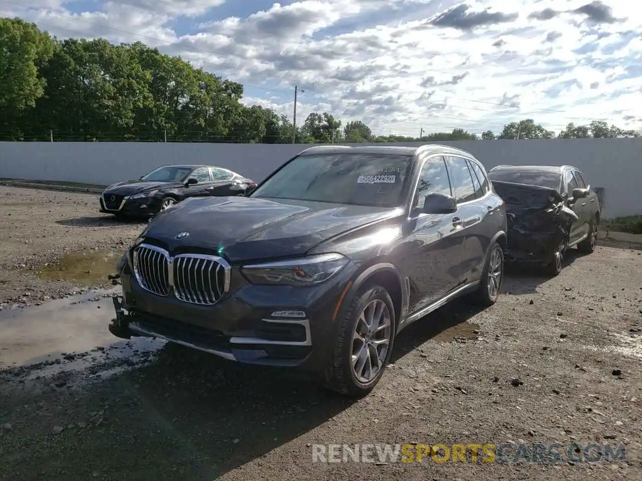 2 Фотография поврежденного автомобиля 5UXCR4C06M9G60777 BMW X5 2021