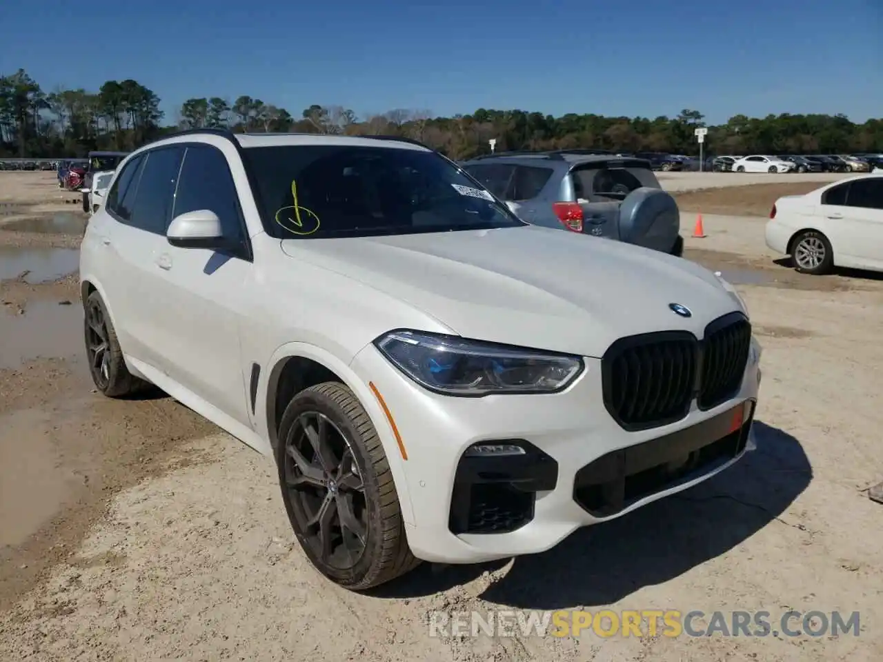 1 Photograph of a damaged car 5UXCR4C07M9F22035 BMW X5 2021