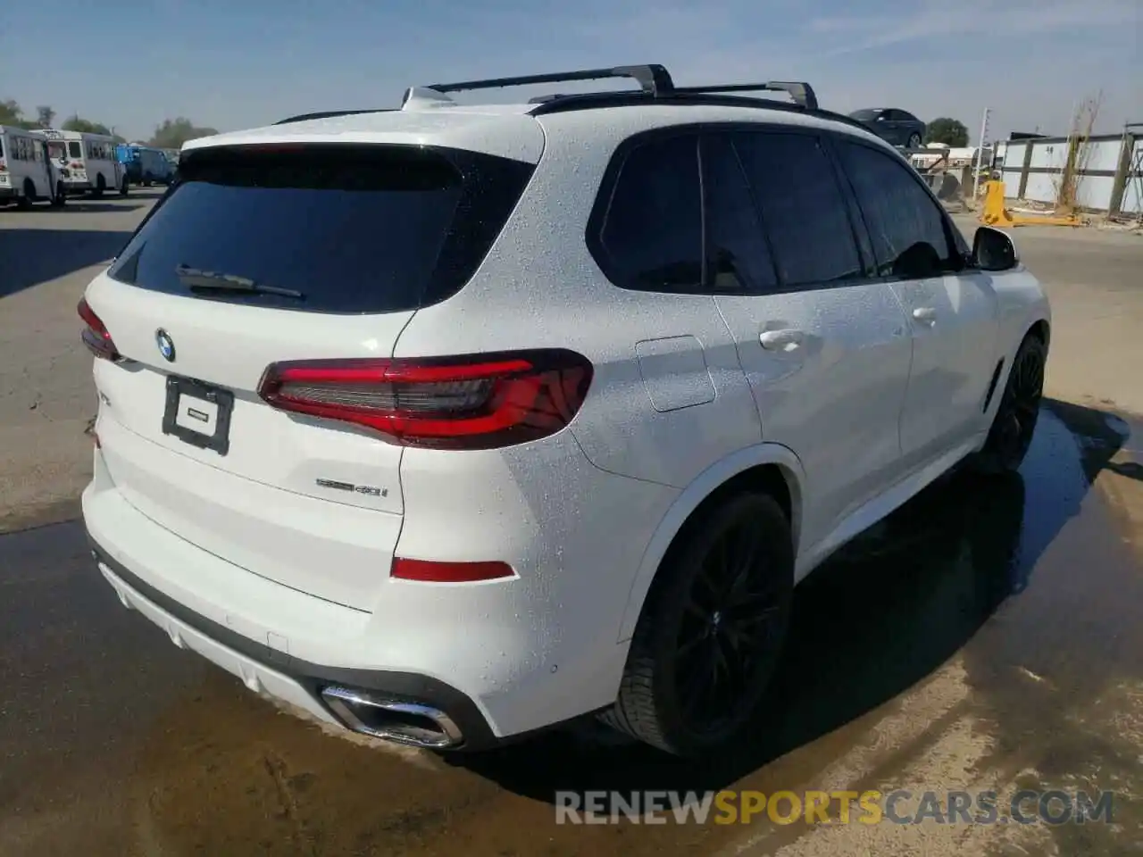 4 Фотография поврежденного автомобиля 5UXCR4C08M9E64548 BMW X5 2021