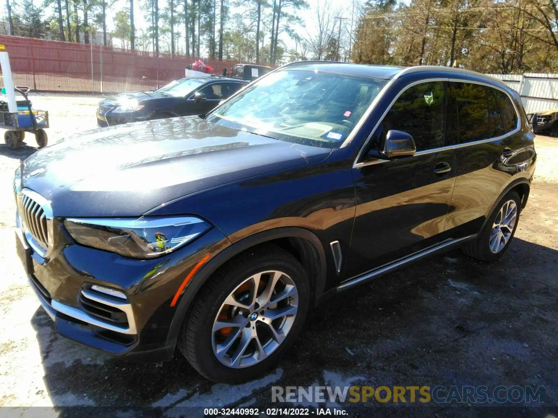 2 Photograph of a damaged car 5UXCR4C08M9F06667 BMW X5 2021