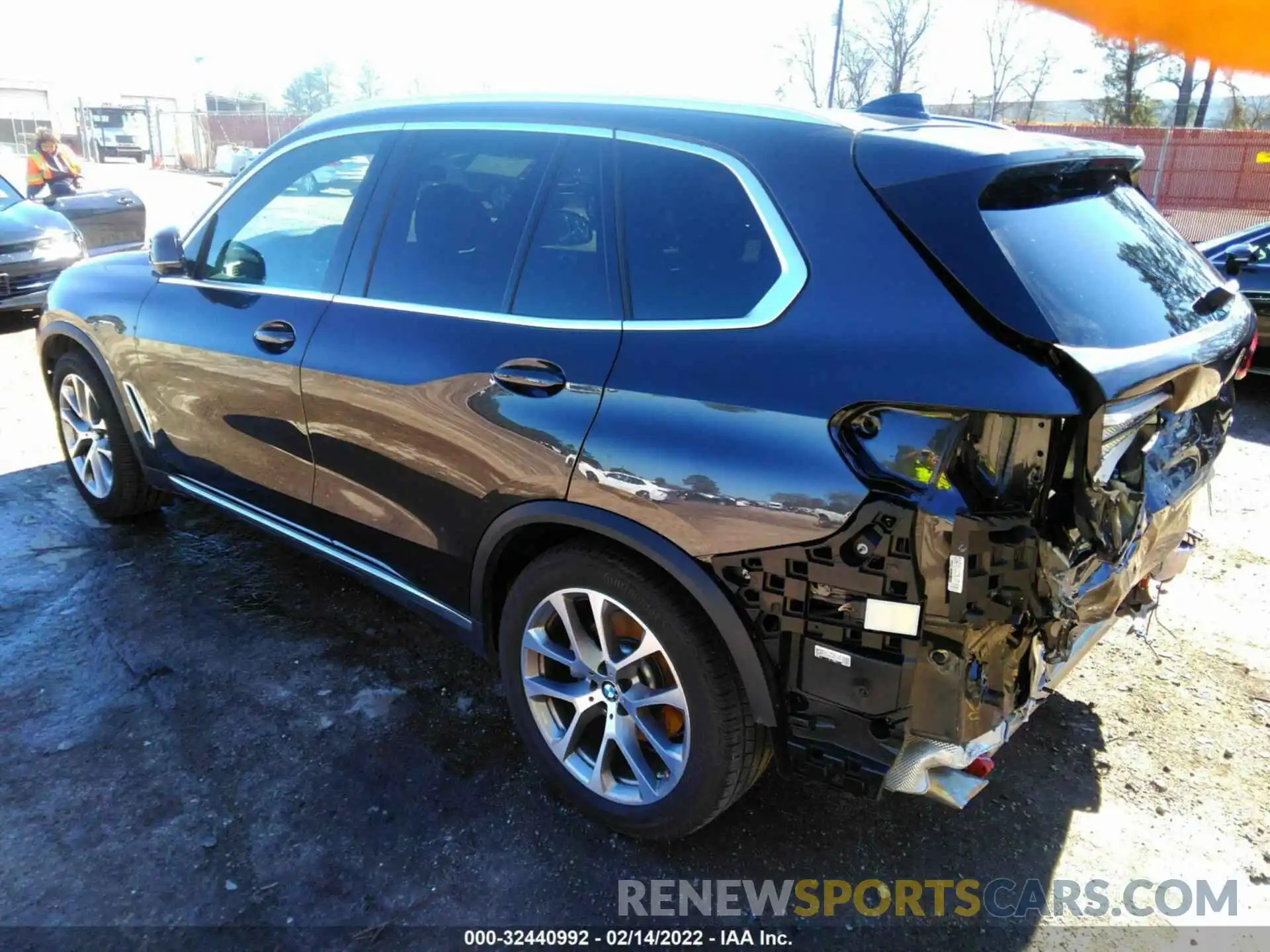 3 Photograph of a damaged car 5UXCR4C08M9F06667 BMW X5 2021