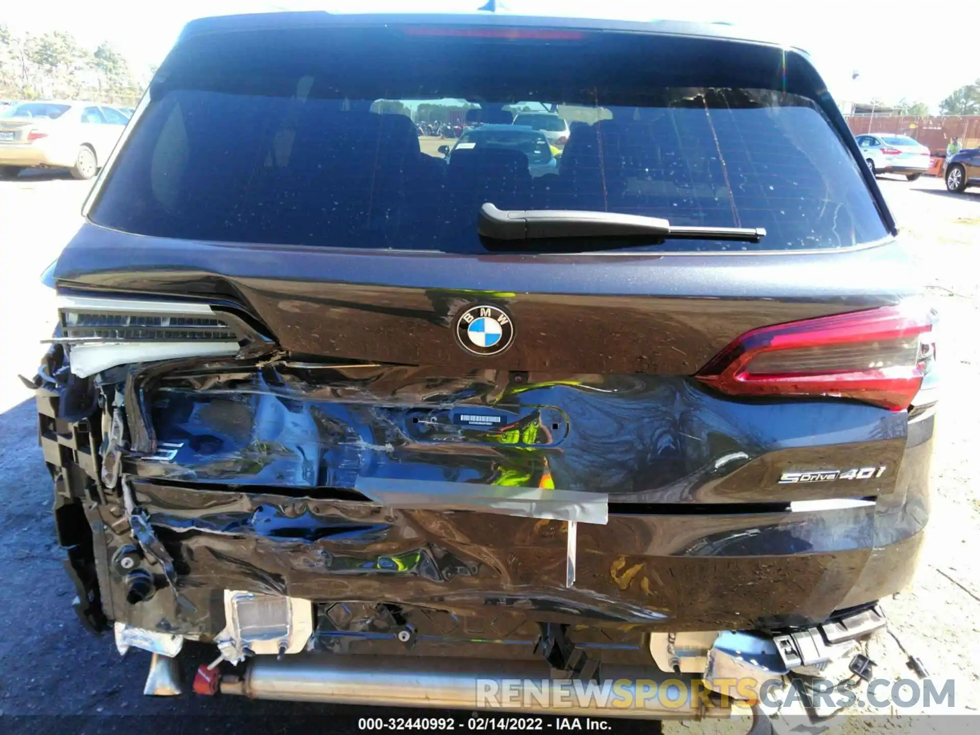 6 Photograph of a damaged car 5UXCR4C08M9F06667 BMW X5 2021