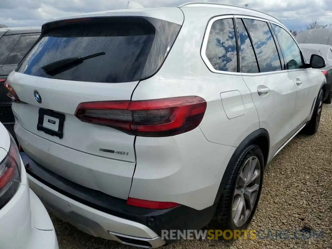 4 Фотография поврежденного автомобиля 5UXCR4C09M9G17731 BMW X5 2021