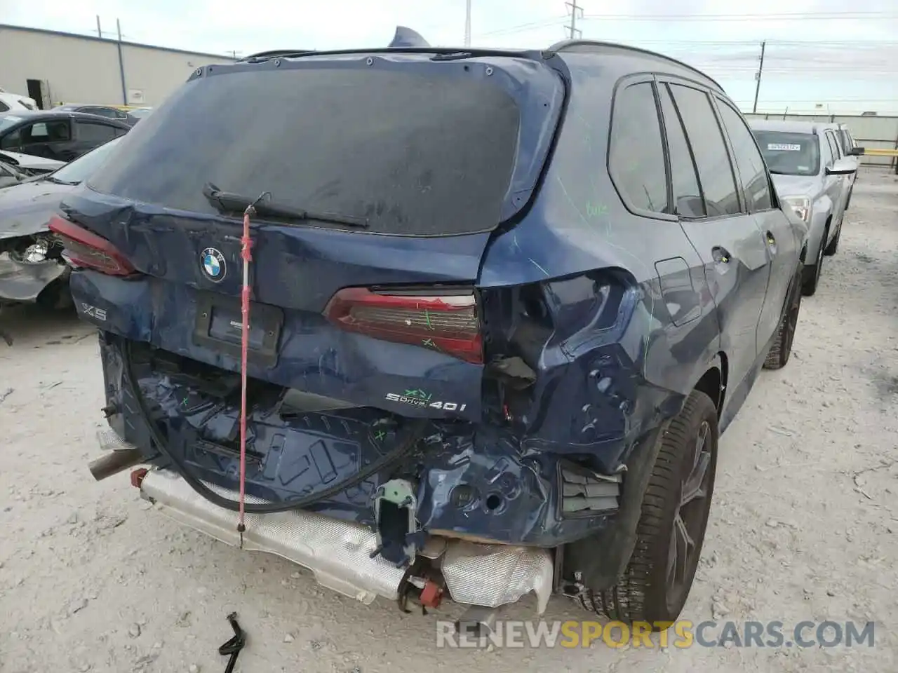 4 Фотография поврежденного автомобиля 5UXCR4C09M9H48271 BMW X5 2021