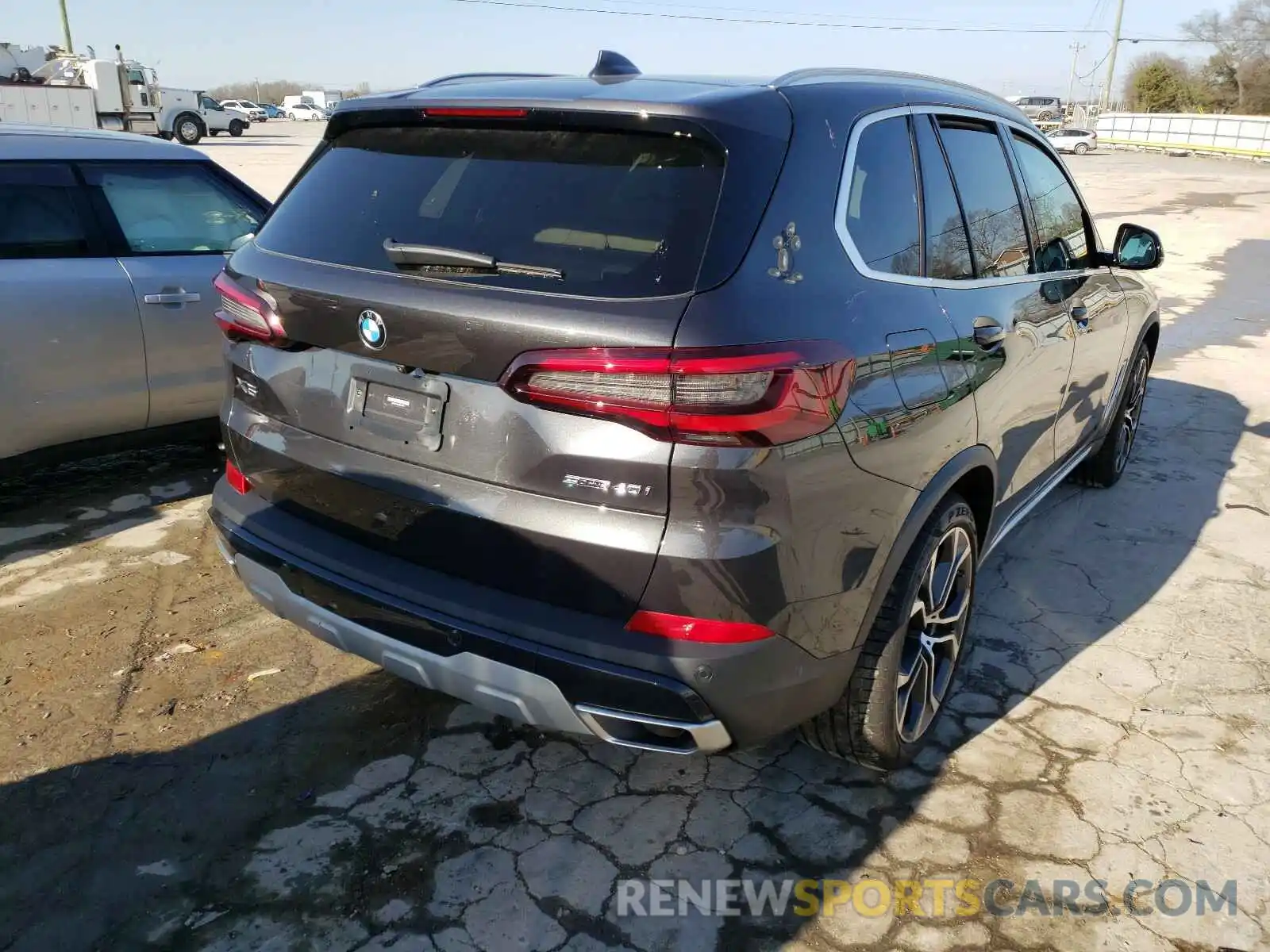 4 Фотография поврежденного автомобиля 5UXCR4C0XM9E44236 BMW X5 2021