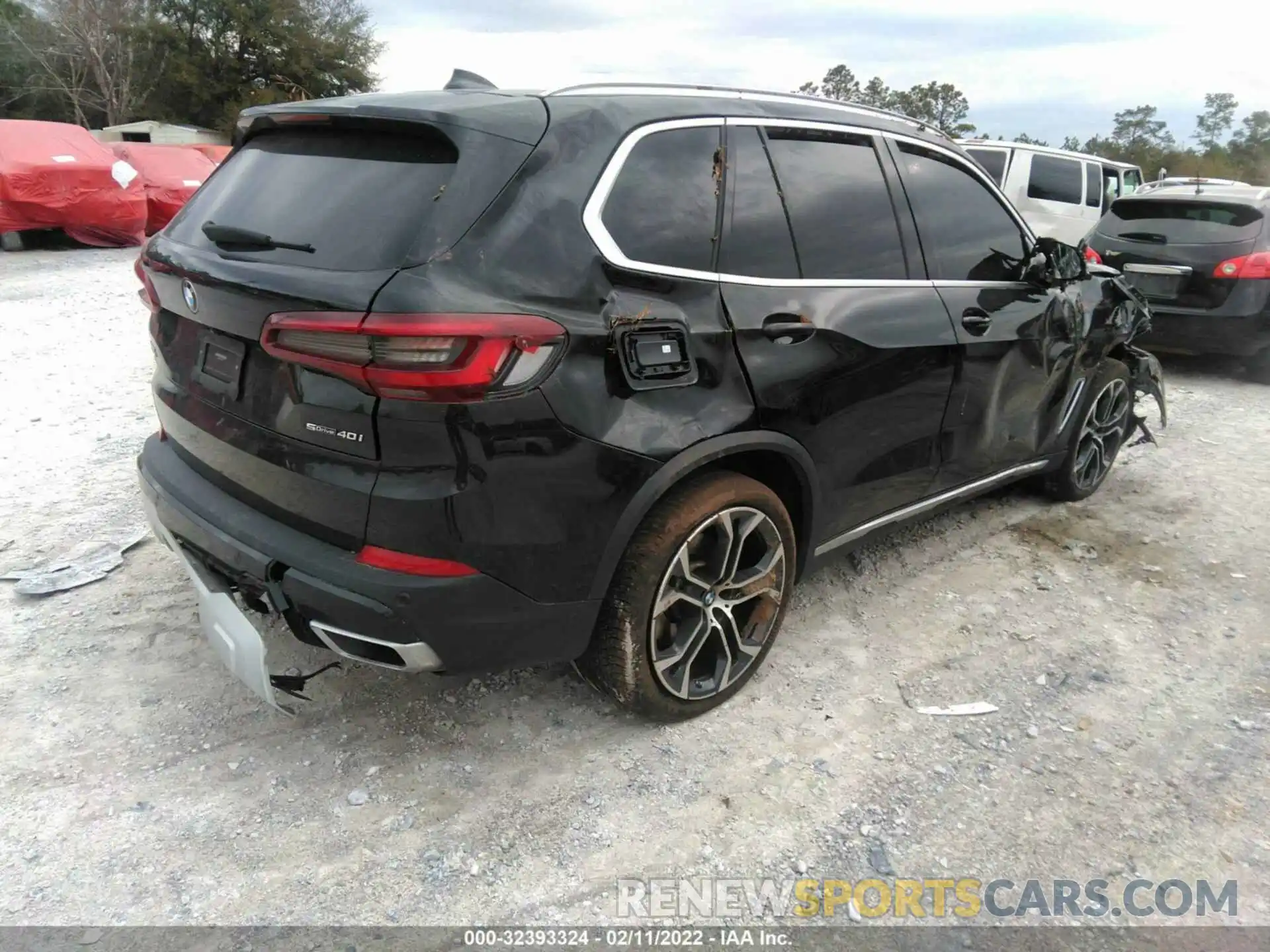 4 Photograph of a damaged car 5UXCR4C0XM9F58754 BMW X5 2021