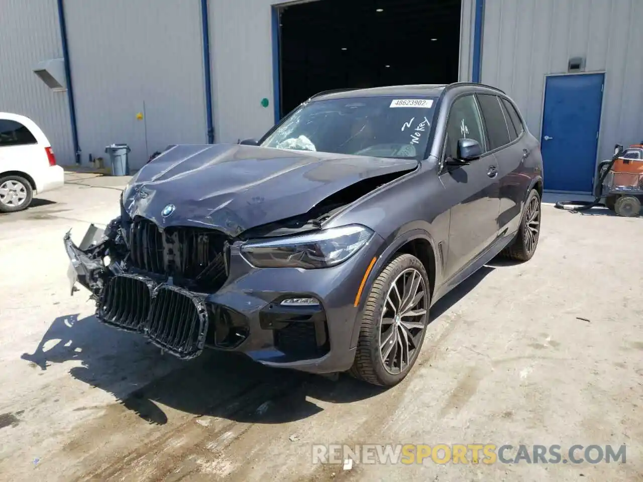 2 Photograph of a damaged car 5UXCR6C00M9D95821 BMW X5 2021