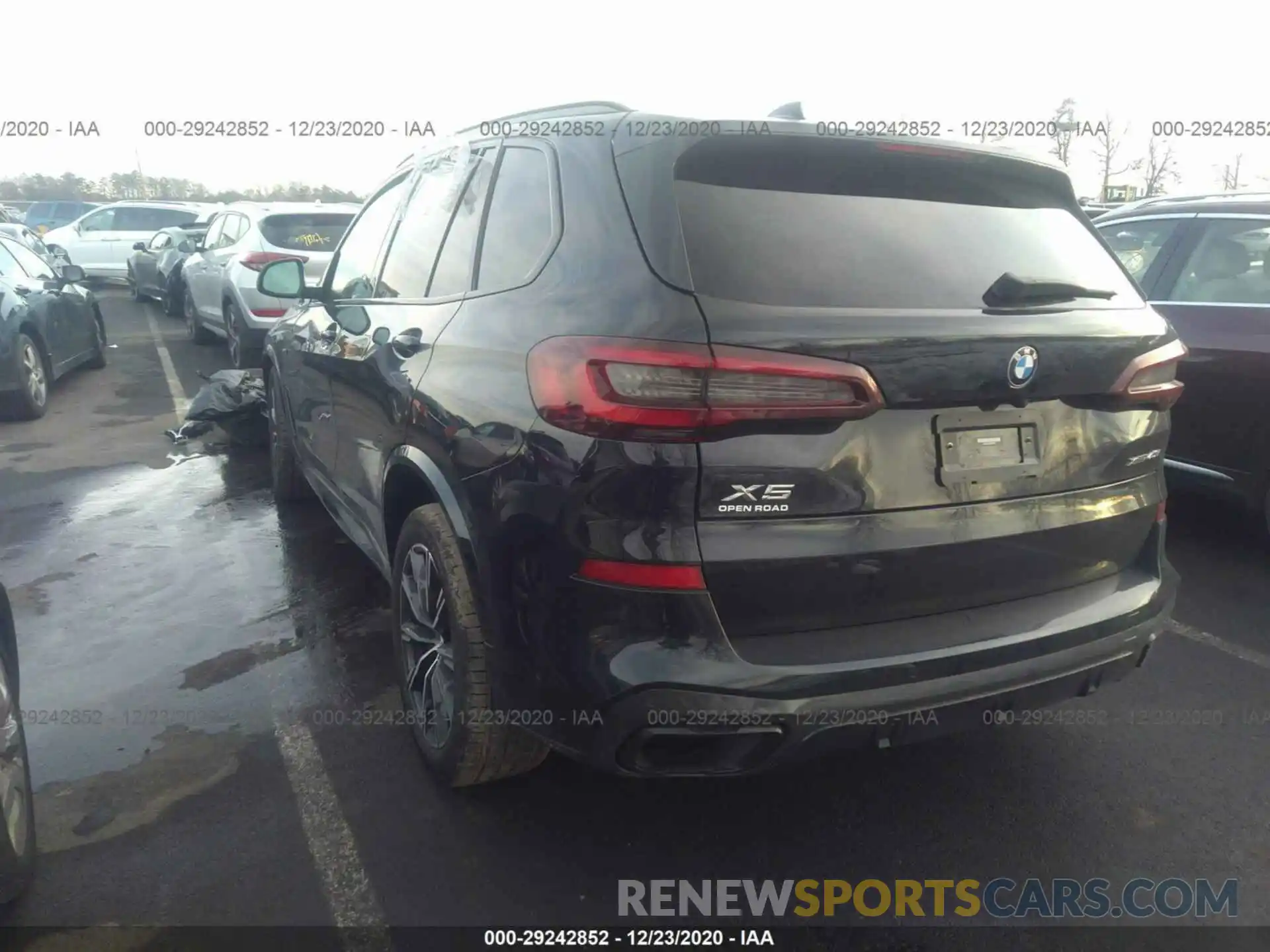 3 Photograph of a damaged car 5UXCR6C00M9E28817 BMW X5 2021