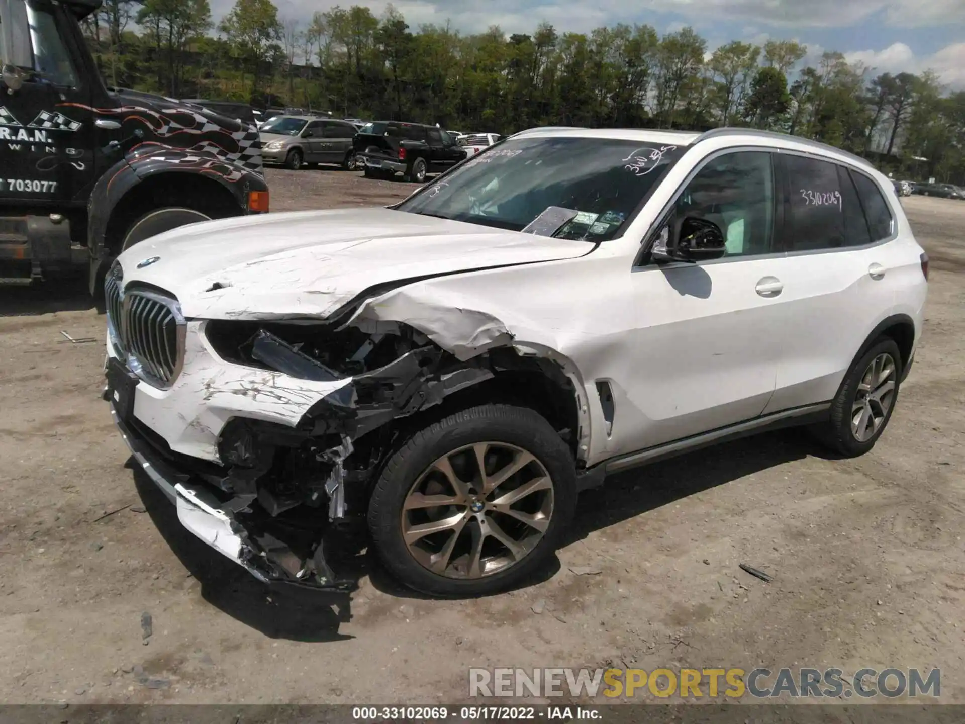 2 Photograph of a damaged car 5UXCR6C00M9E75880 BMW X5 2021