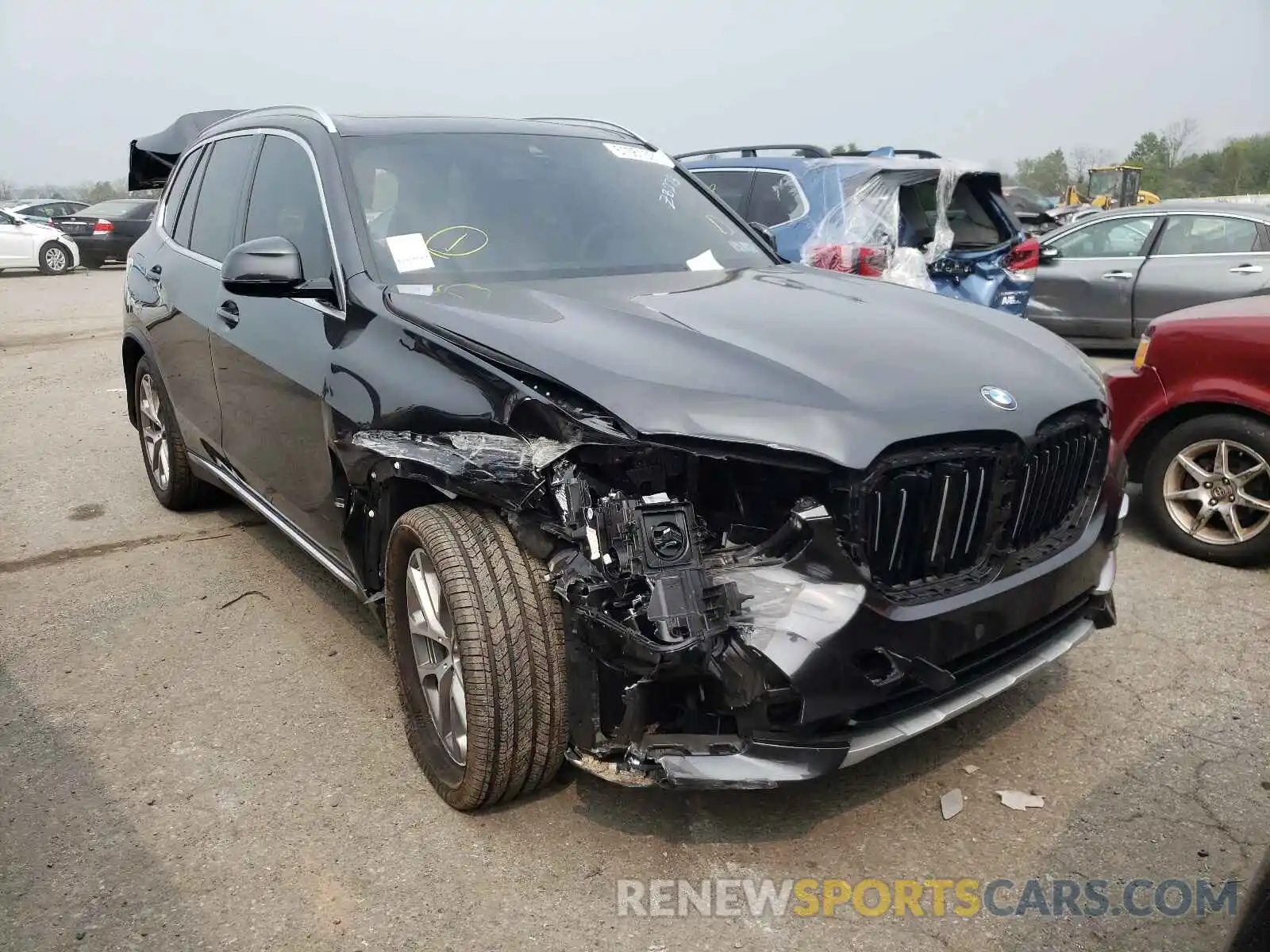 1 Photograph of a damaged car 5UXCR6C00M9E96938 BMW X5 2021