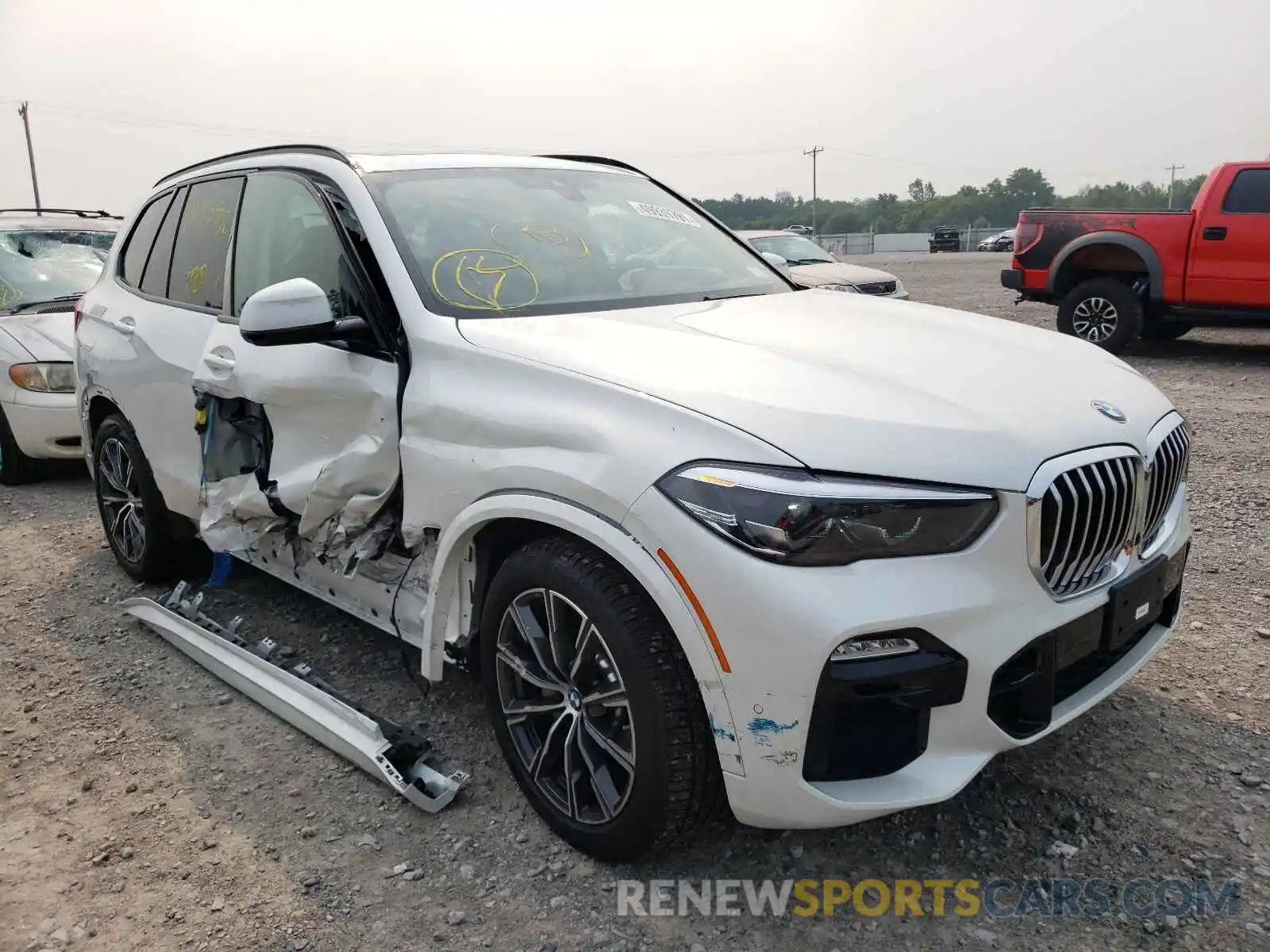 1 Photograph of a damaged car 5UXCR6C00M9F35298 BMW X5 2021