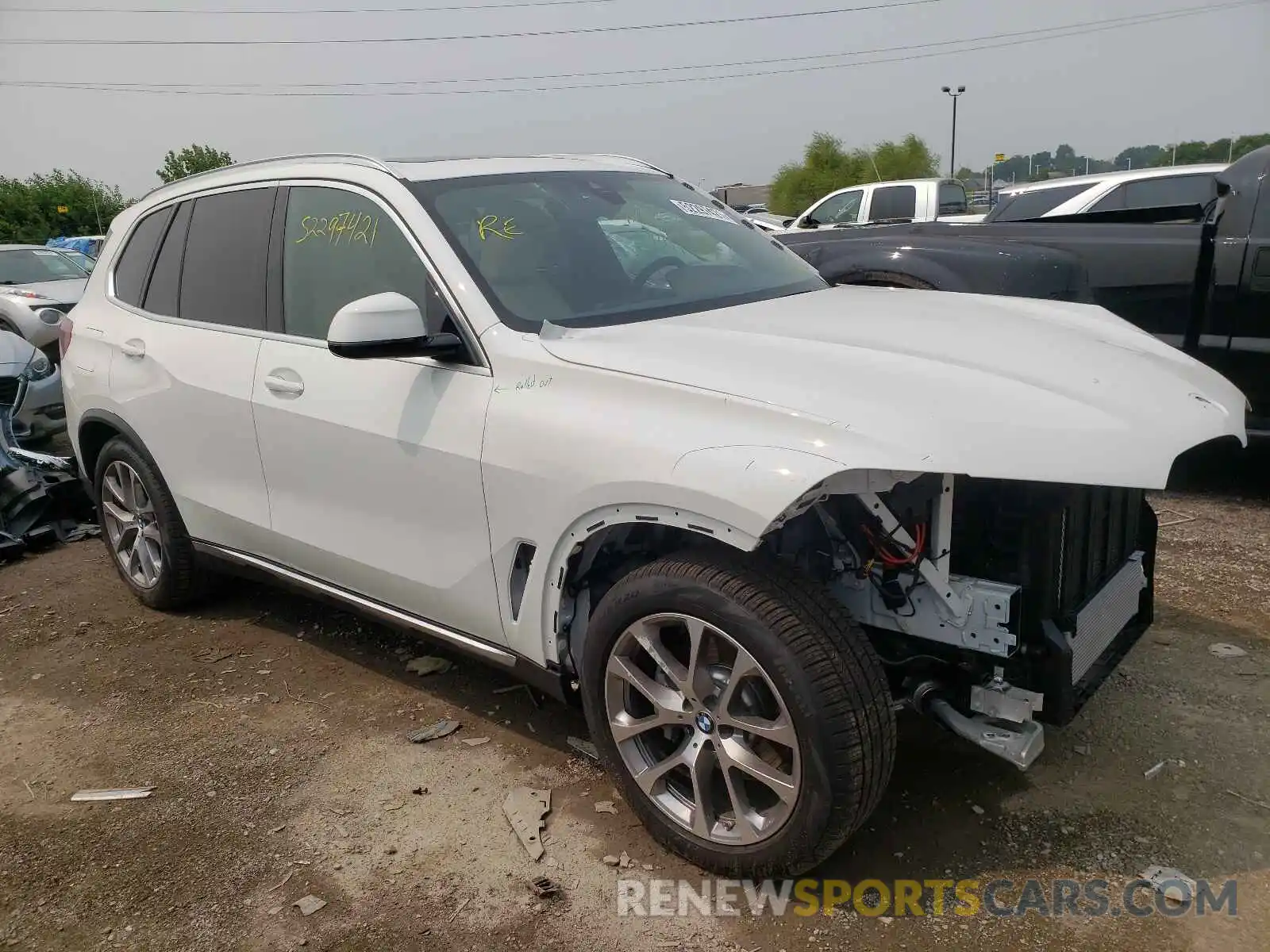 1 Photograph of a damaged car 5UXCR6C00M9F56569 BMW X5 2021