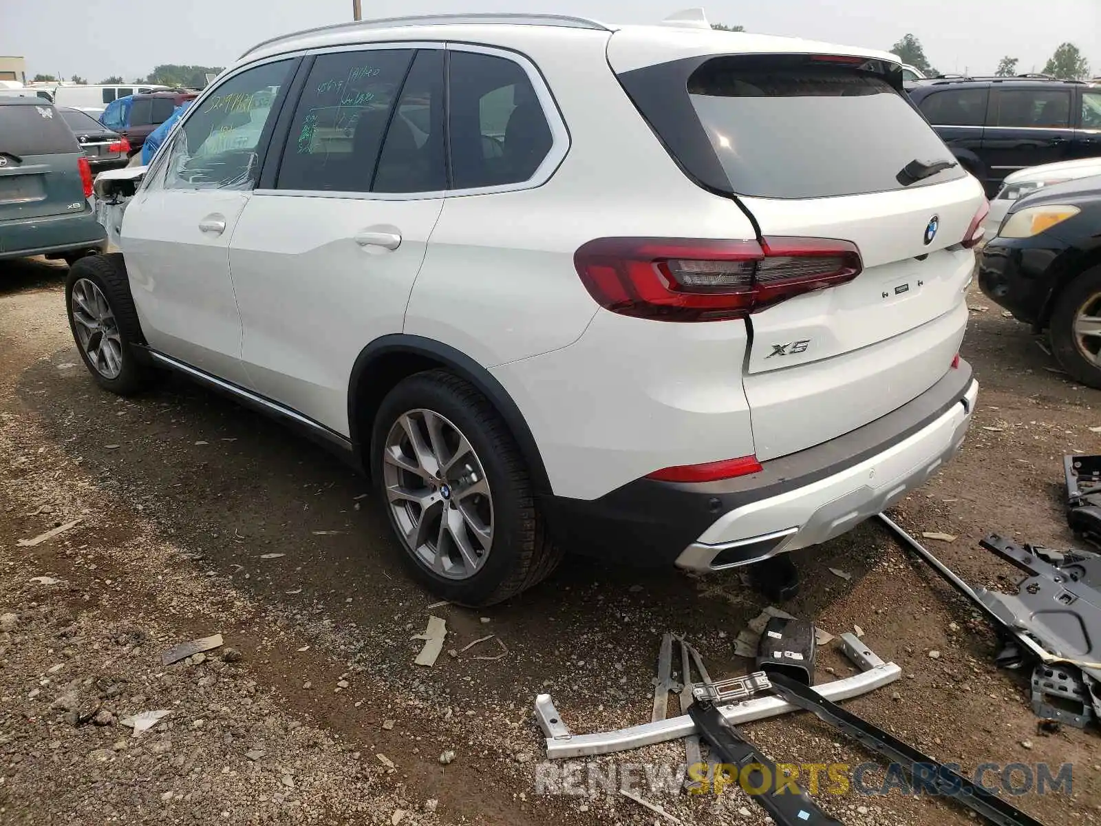 3 Фотография поврежденного автомобиля 5UXCR6C00M9F56569 BMW X5 2021