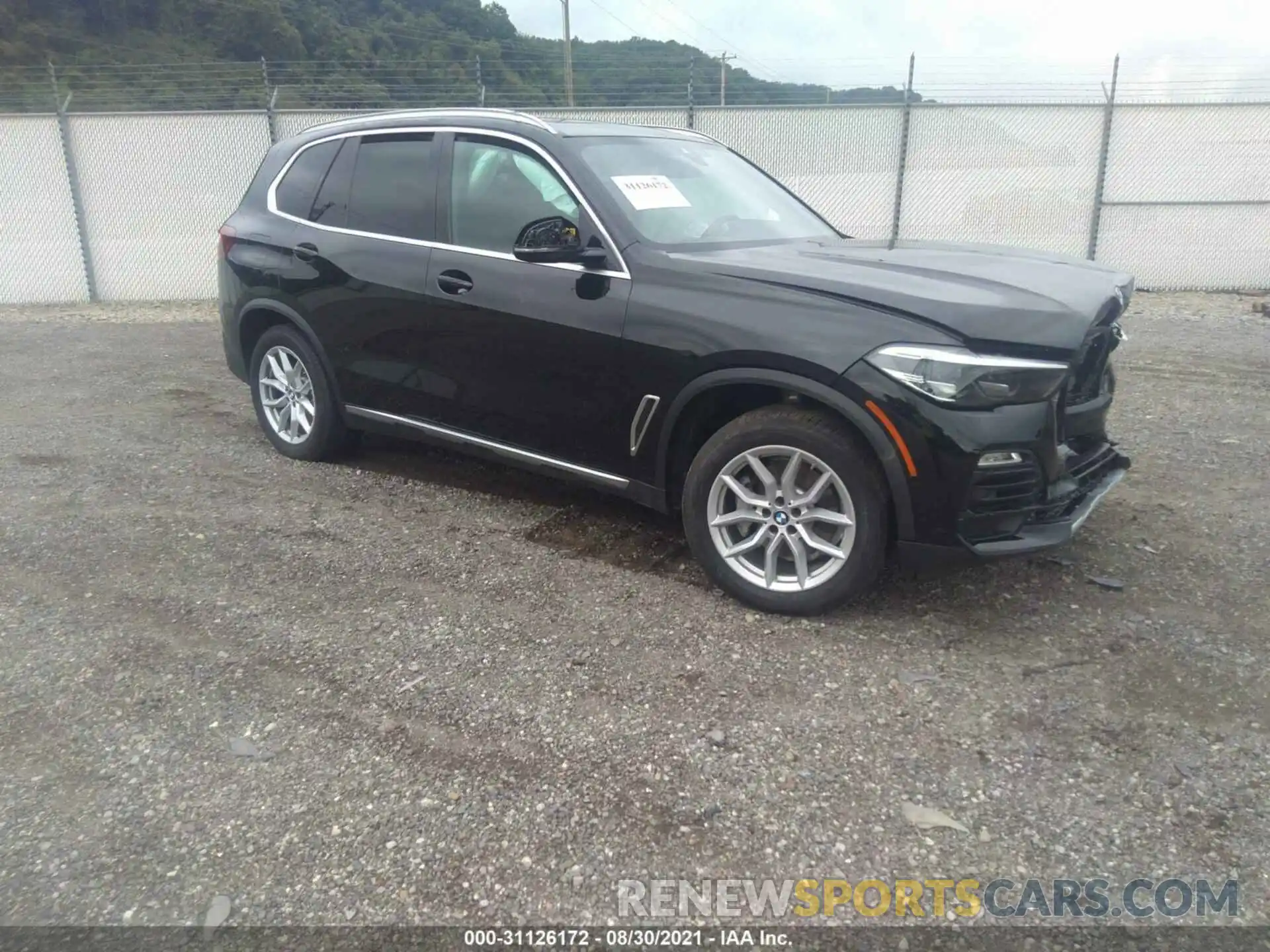 1 Photograph of a damaged car 5UXCR6C00M9F82881 BMW X5 2021