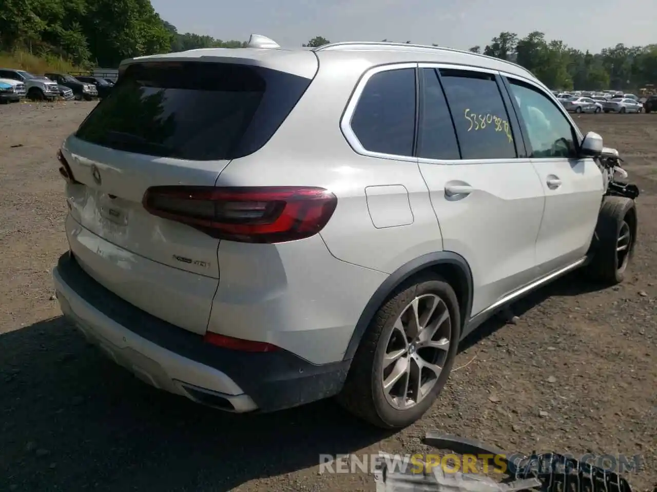 4 Photograph of a damaged car 5UXCR6C00M9G68594 BMW X5 2021