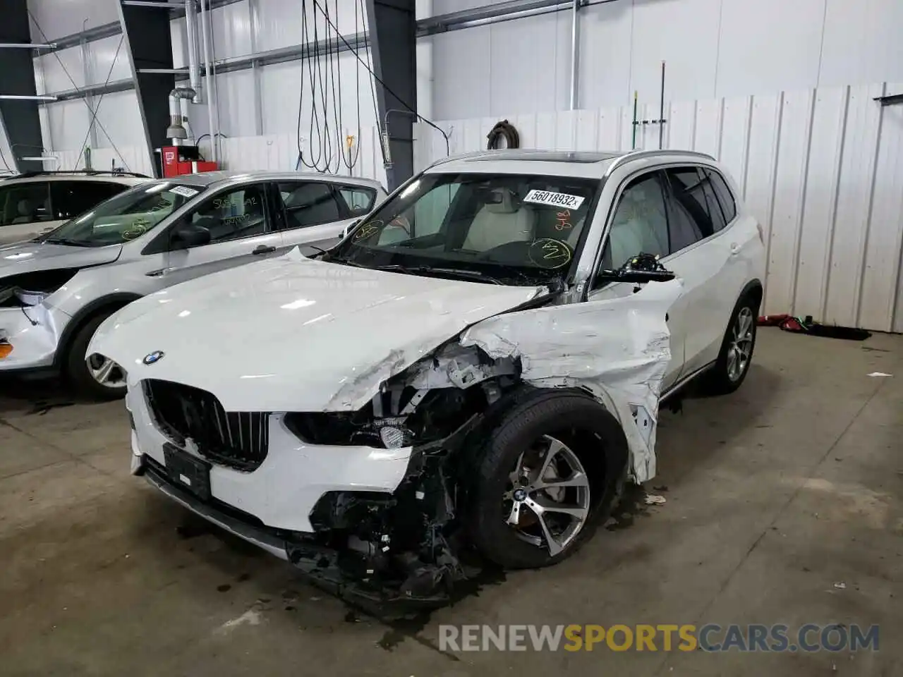 2 Photograph of a damaged car 5UXCR6C01M9E31922 BMW X5 2021